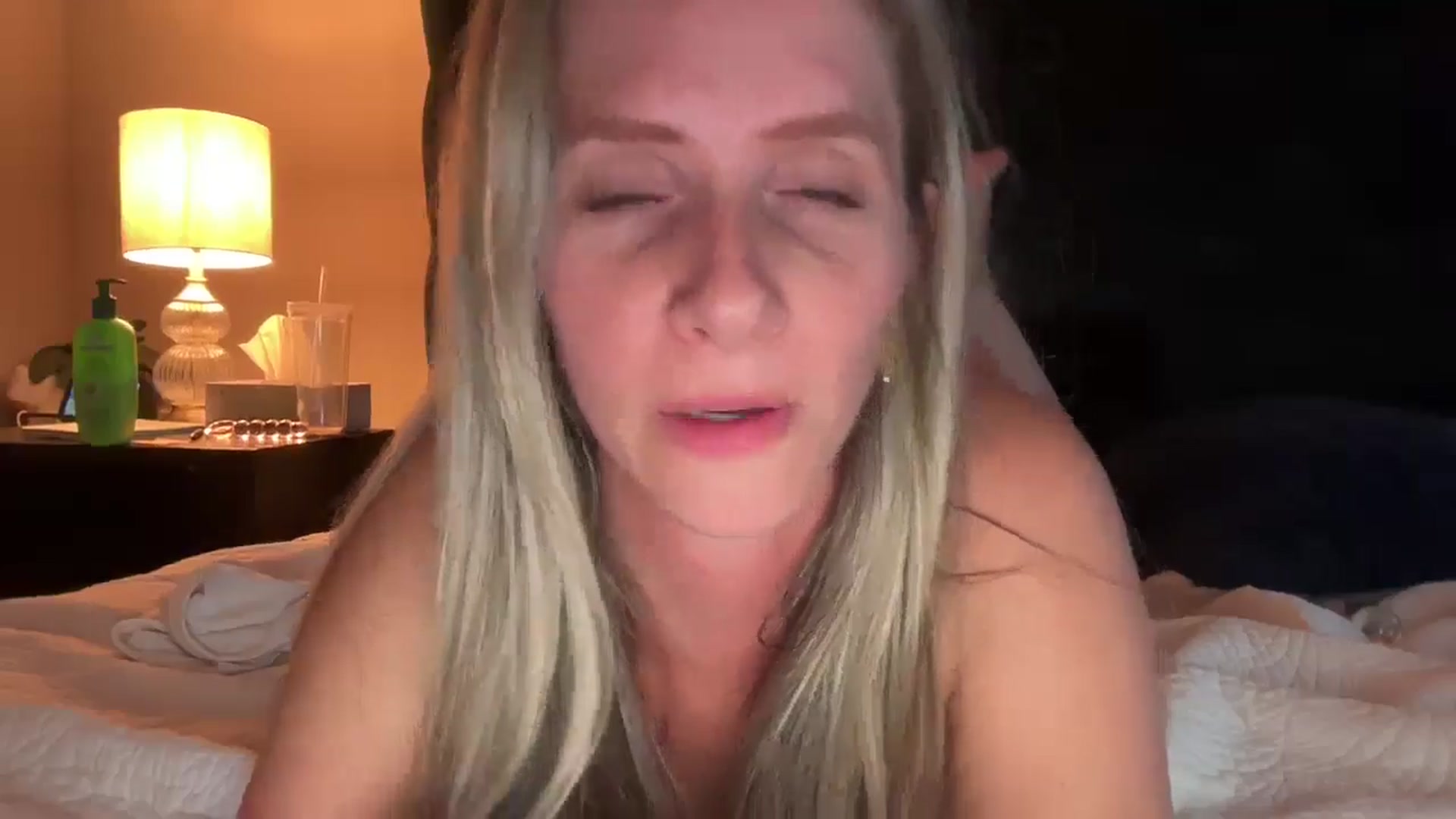 Gallery image thumbnail from Lucylux1's myfreecams stream on, 07/24/2024, 03:53 image 19 of 20