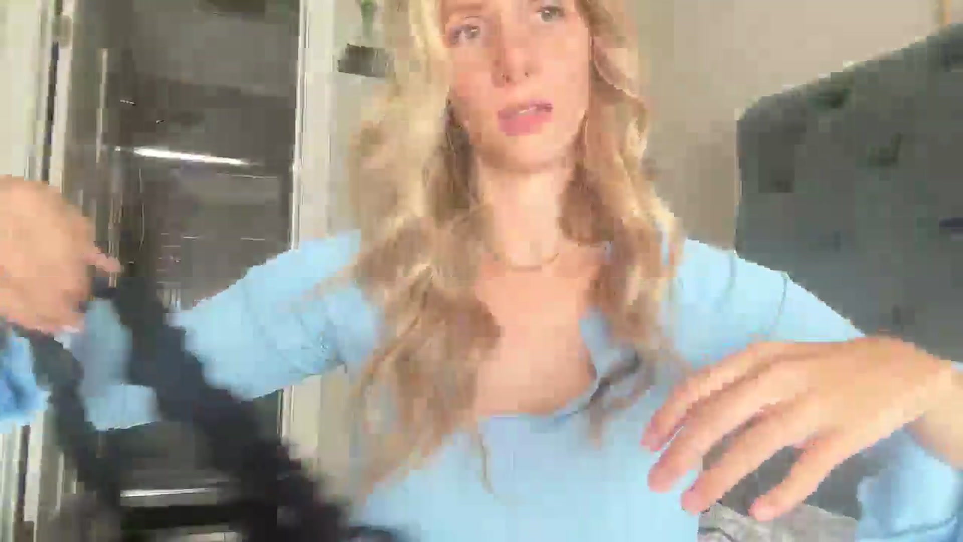 Gallery image thumbnail from Lucylux1's myfreecams stream on, 08/09/2024, 17:03 image 16 of 20