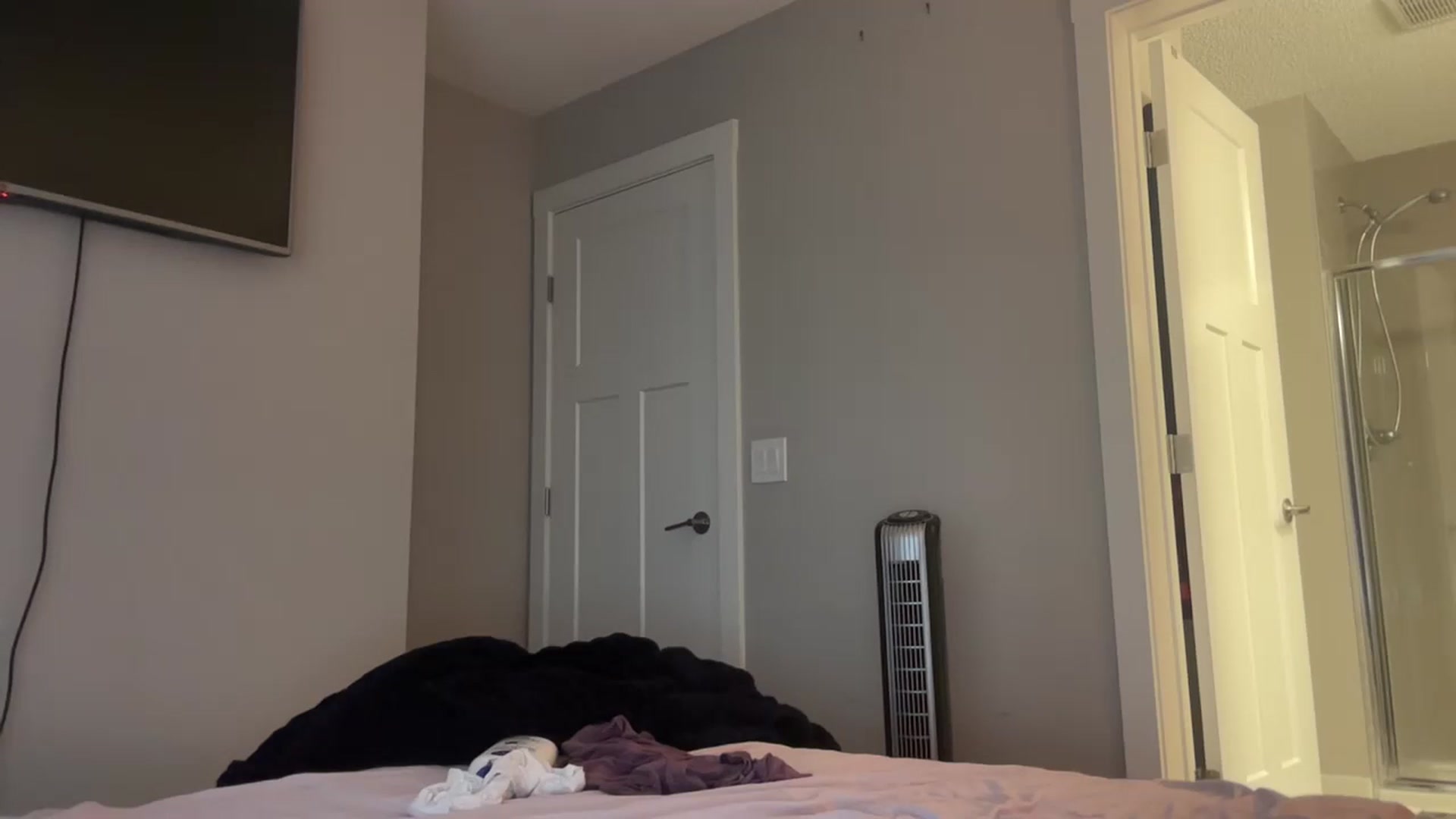 Gallery image thumbnail from Lucylux1's myfreecams stream on, 09/02/2024, 04:01 image 10 of 20