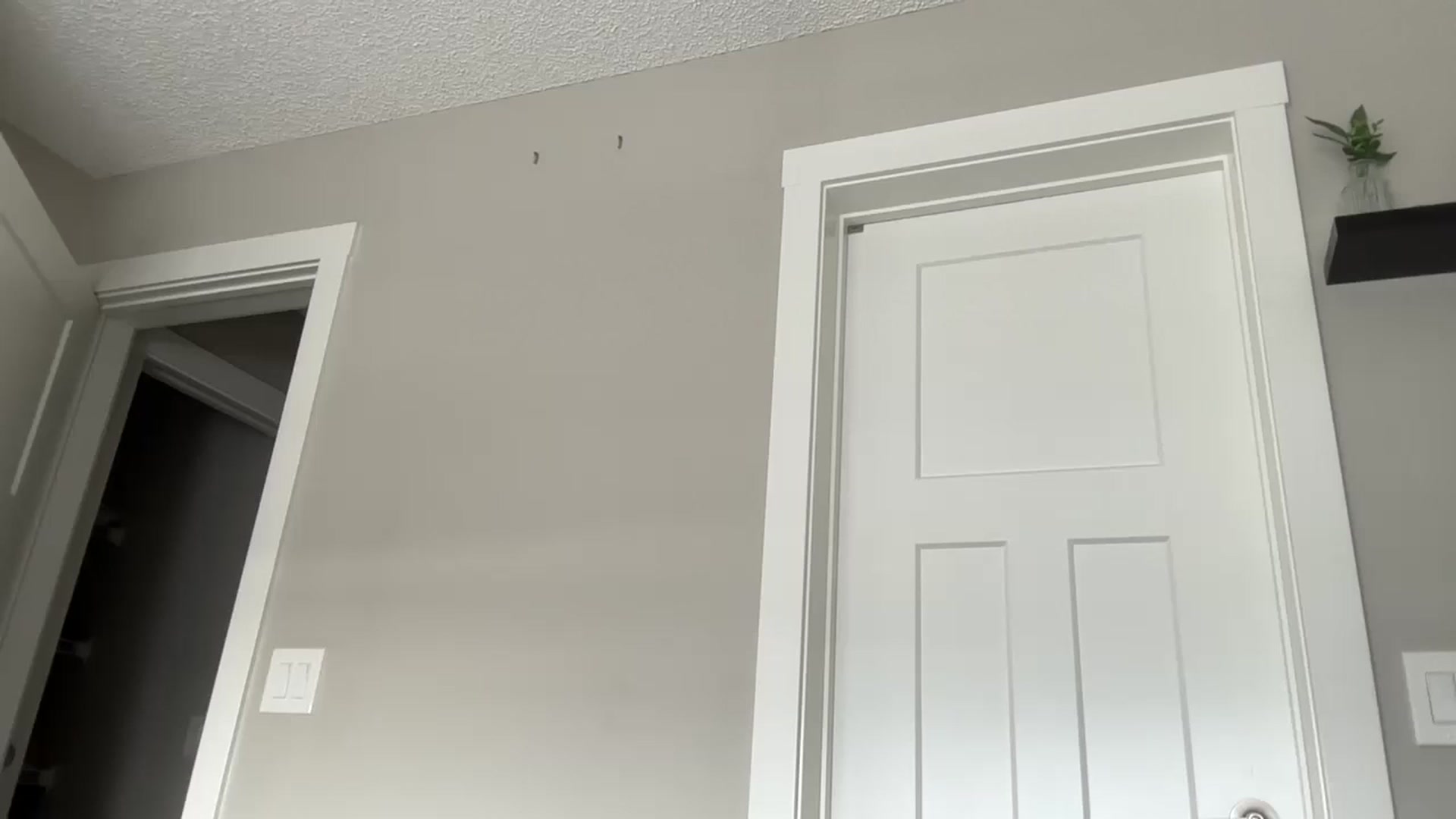 Gallery image thumbnail from Lucylux1's myfreecams stream on, 10/28/2024, 19:38 image 9 of 20