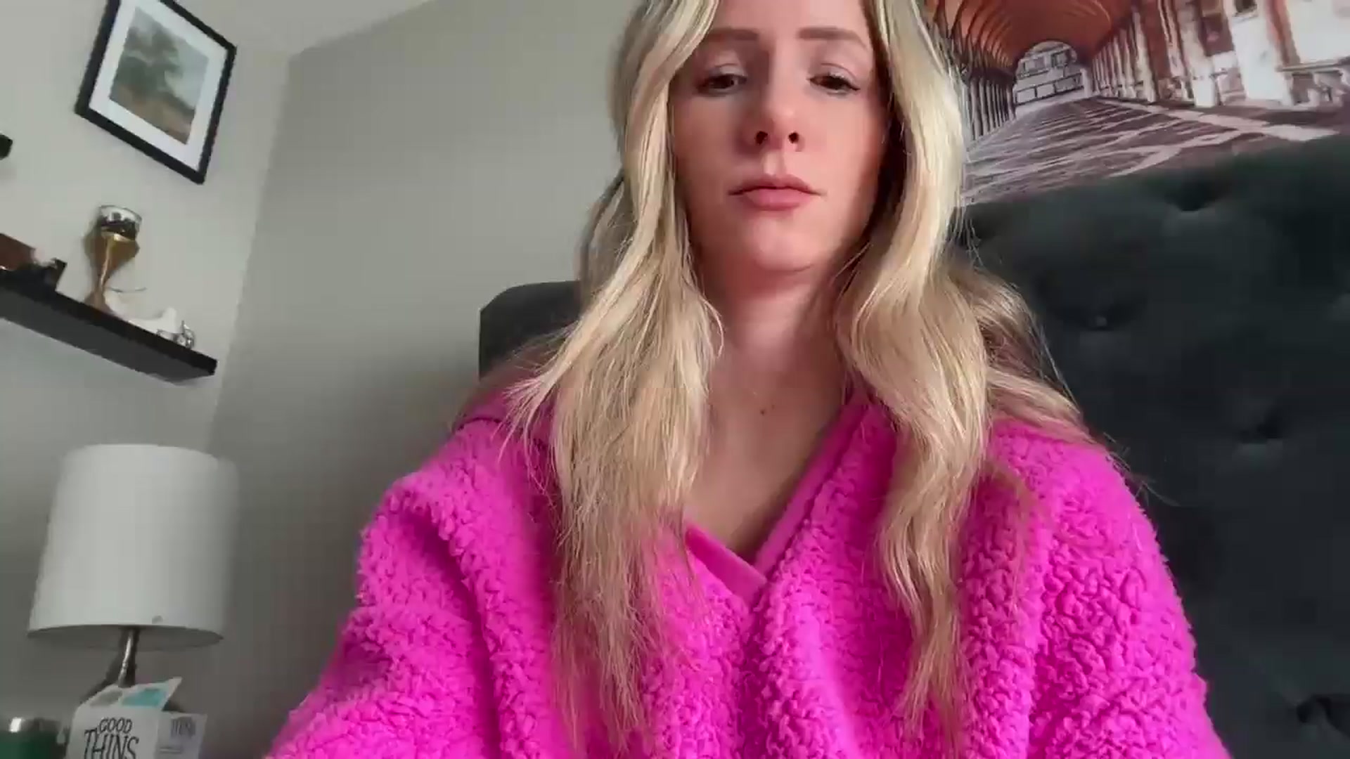 Gallery image thumbnail from Lucylux1's myfreecams stream on, 12/02/2024, 18:36 image 1 of 20