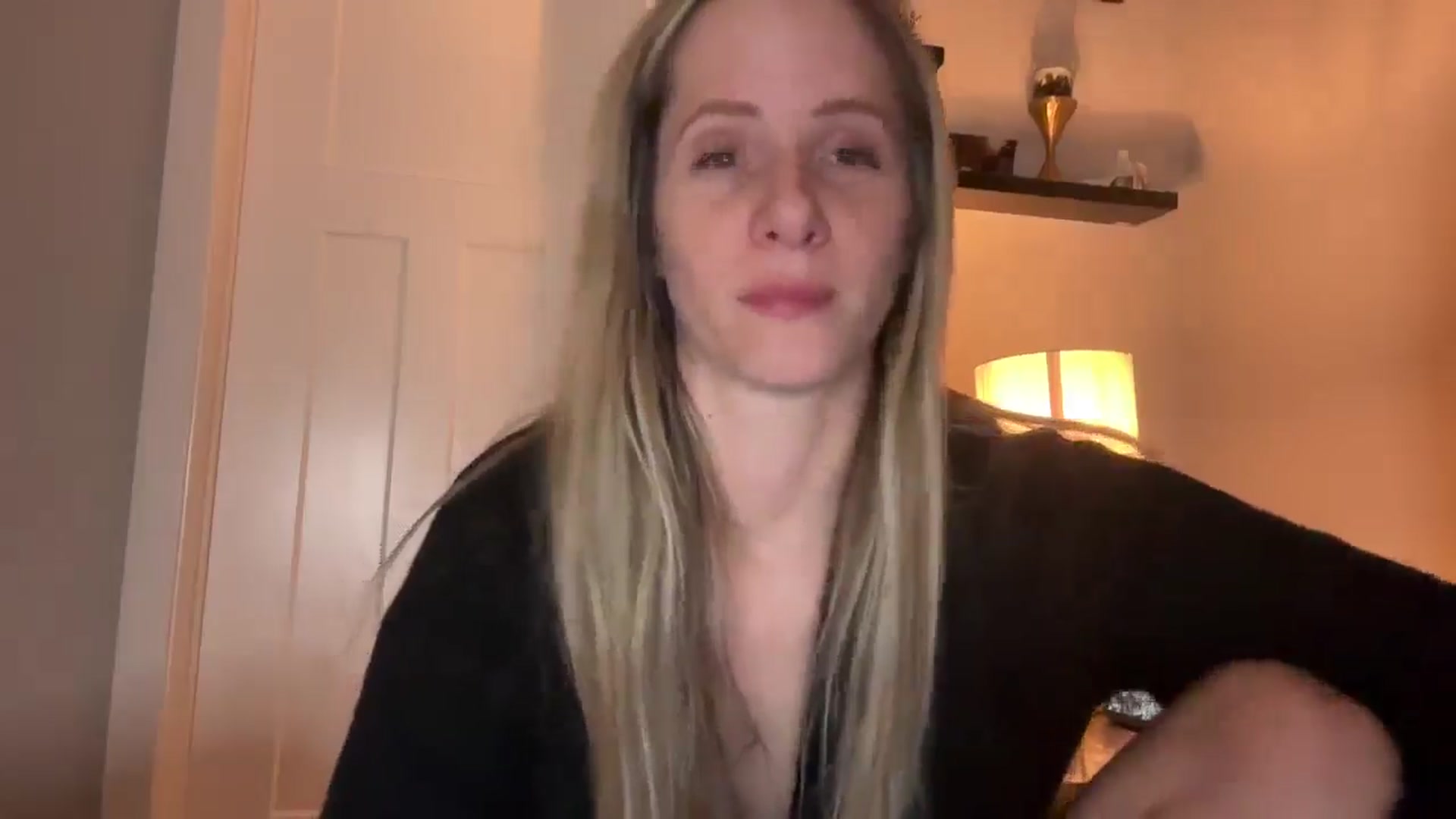 Gallery image thumbnail from Lucylux1's myfreecams stream on, 01/03/2025, 03:20 image 19 of 20