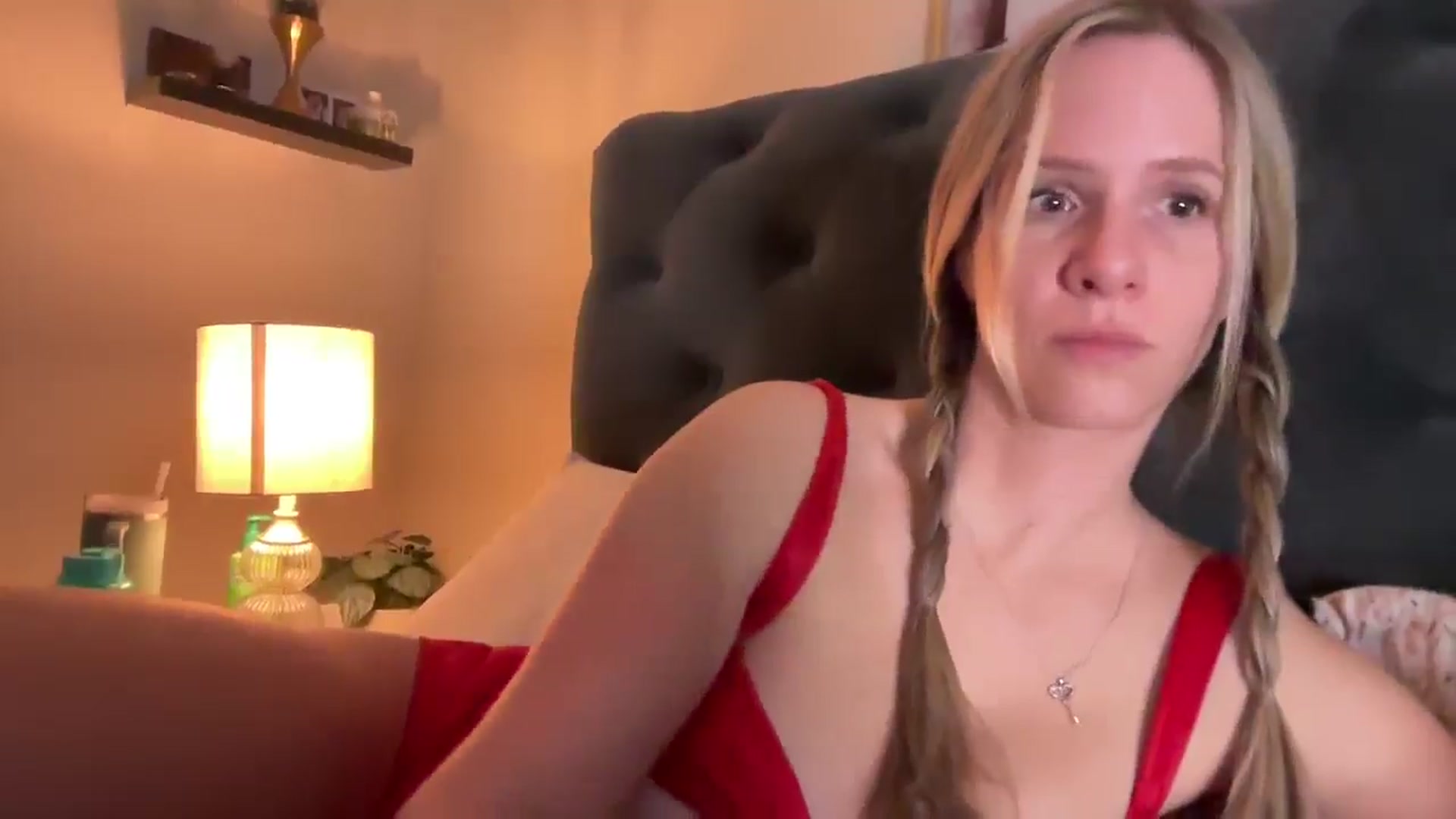 Gallery image thumbnail from Lucylux1's myfreecams stream on, 02/24/2025, 03:03 image 2 of 20
