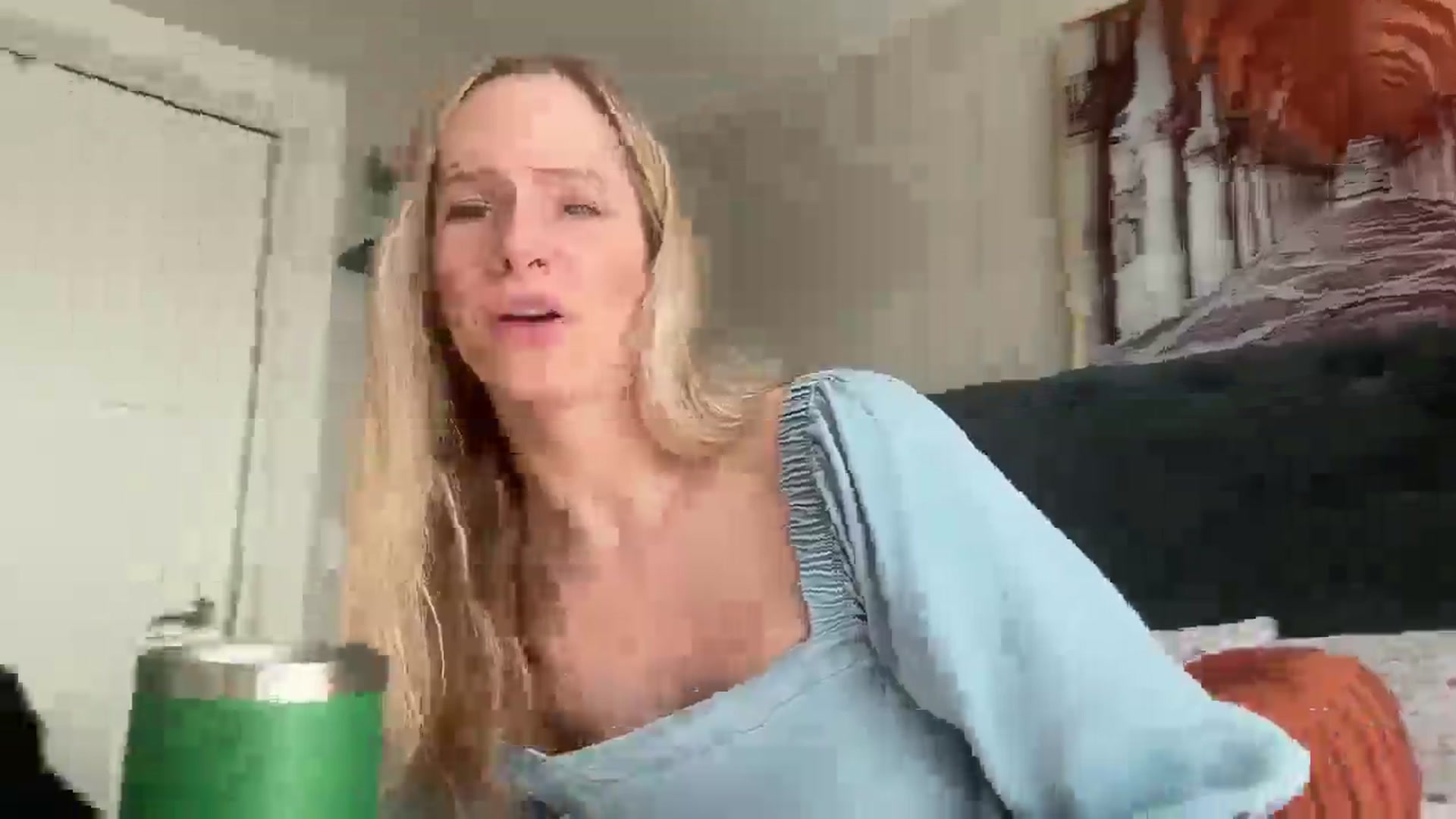 Gallery image thumbnail from Lucylux1's myfreecams stream on, 03/10/2025, 18:14 image 14 of 20