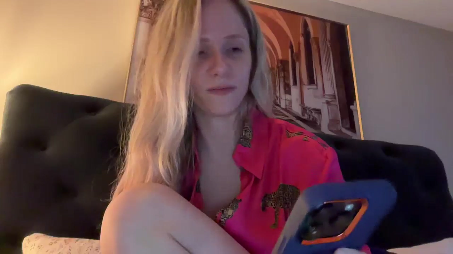 Gallery image thumbnail from Lucylux1's myfreecams stream on, 05/19/2025, 03:18 image 20 of 20