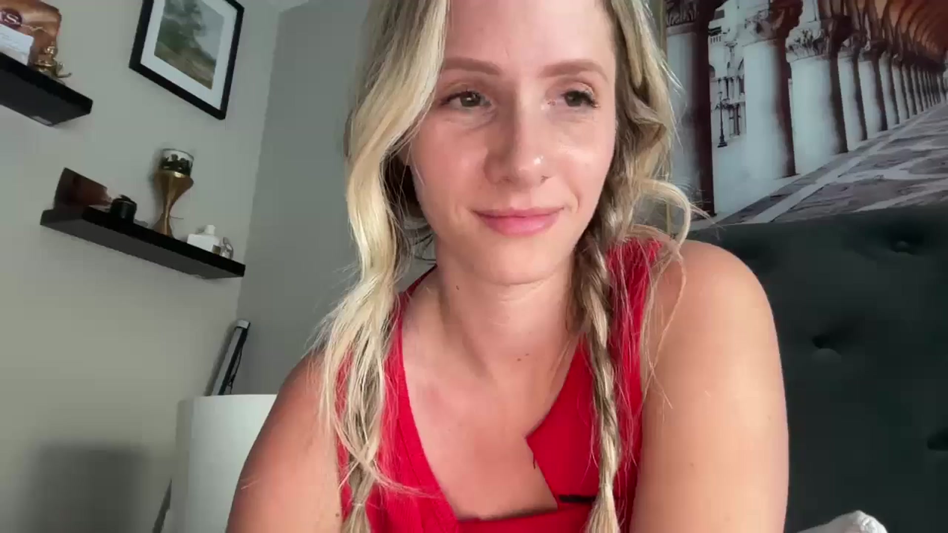 Gallery image thumbnail from Lucylux1's myfreecams stream on, 06/17/2025, 03:31 image 9 of 20