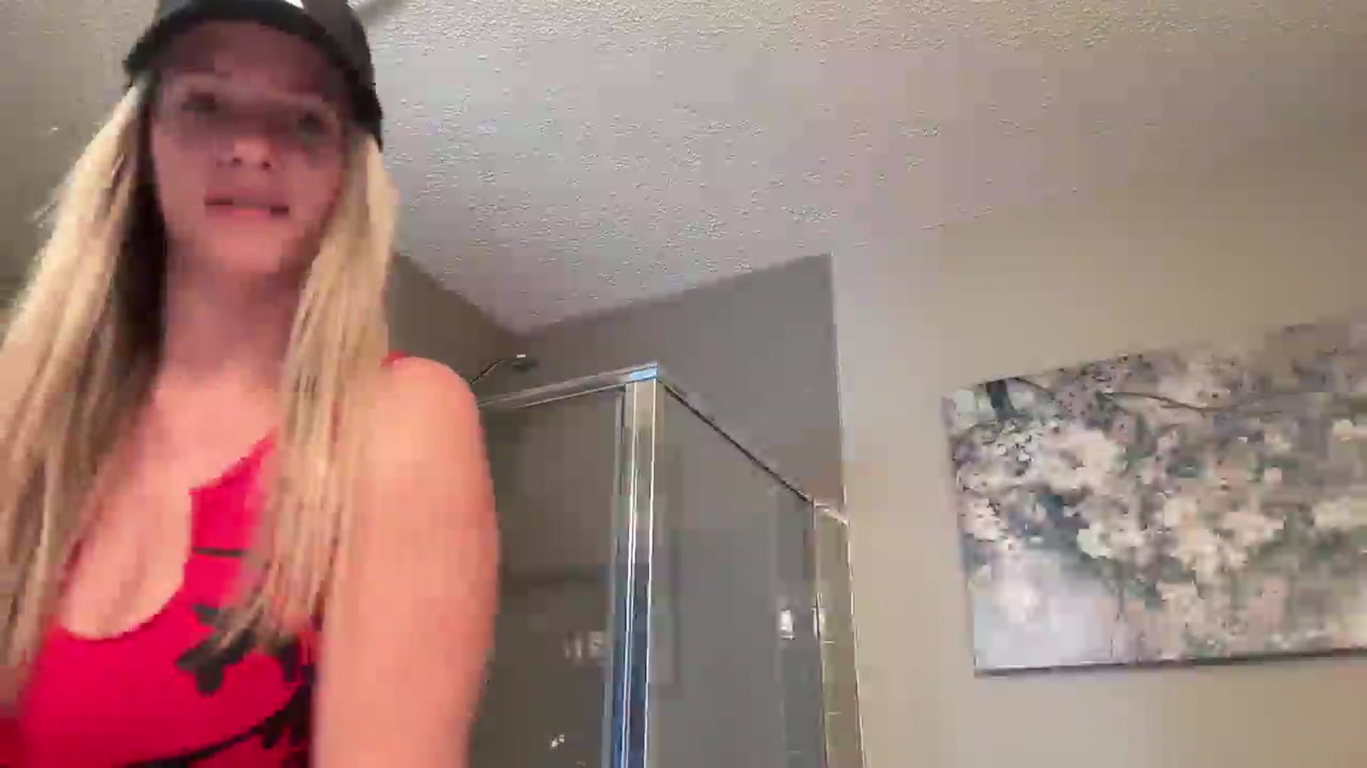 Gallery image thumbnail from Lucylux1's myfreecams stream on, 07/09/2025, 21:24 image 20 of 20