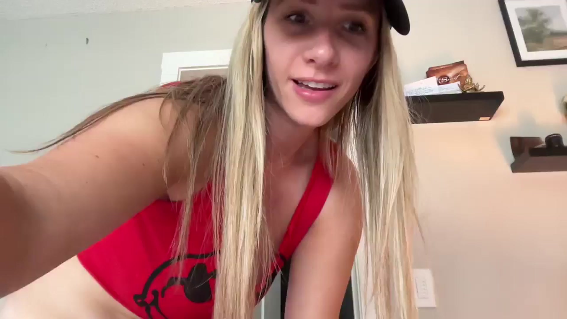 Gallery image thumbnail from Lucylux1's myfreecams stream on, 07/09/2025, 21:34 image 18 of 20