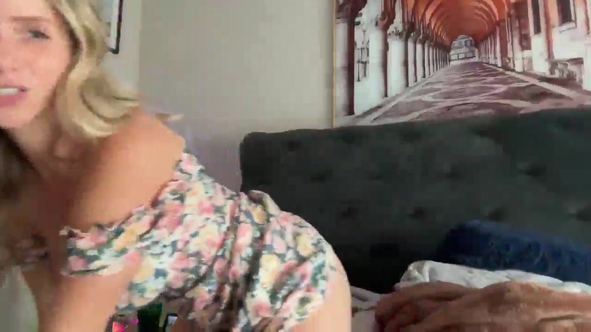 Gallery image thumbnail from Lucylux1's myfreecams stream on, 07/28/2025, 19:11 image 9 of 20