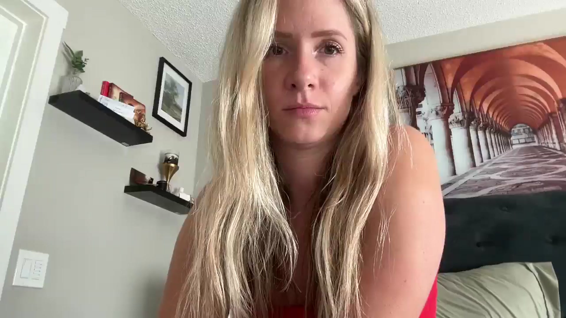 Gallery image thumbnail from Lucylux1's myfreecams stream on, 09/09/2025, 16:19 image 5 of 20