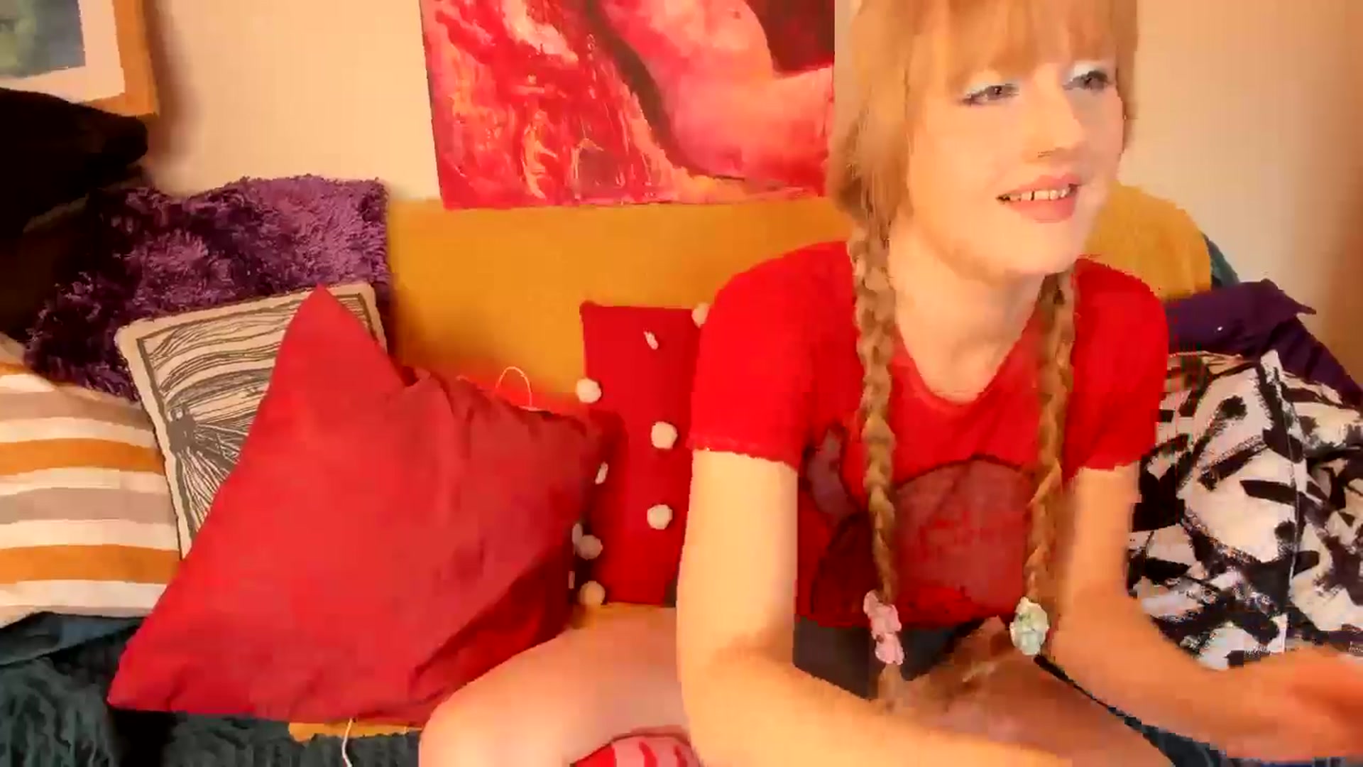 Gallery image thumbnail from Lucymuse's myfreecams stream on, 03/18/2025, 12:02 image 14 of 20