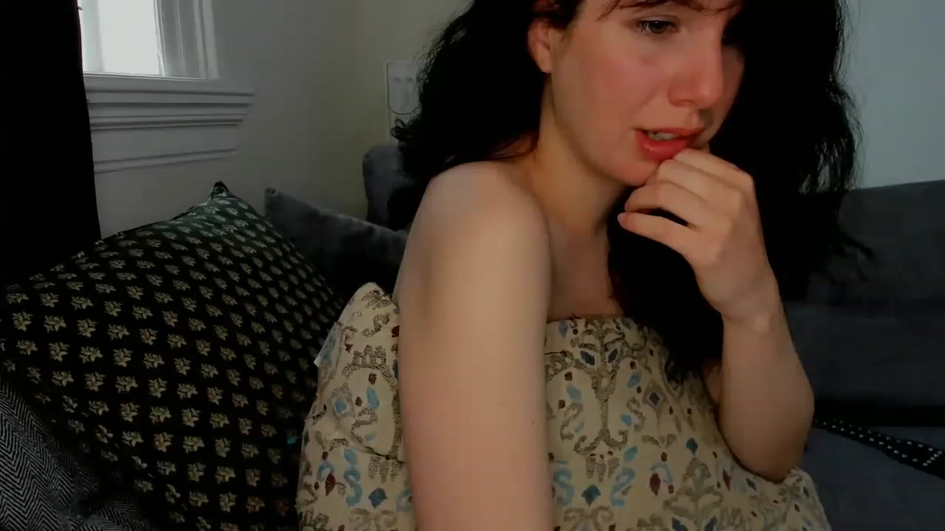 Gallery image thumbnail from Lucysummer's myfreecams stream on, 06/02/2023, 07:51 image 19 of 20