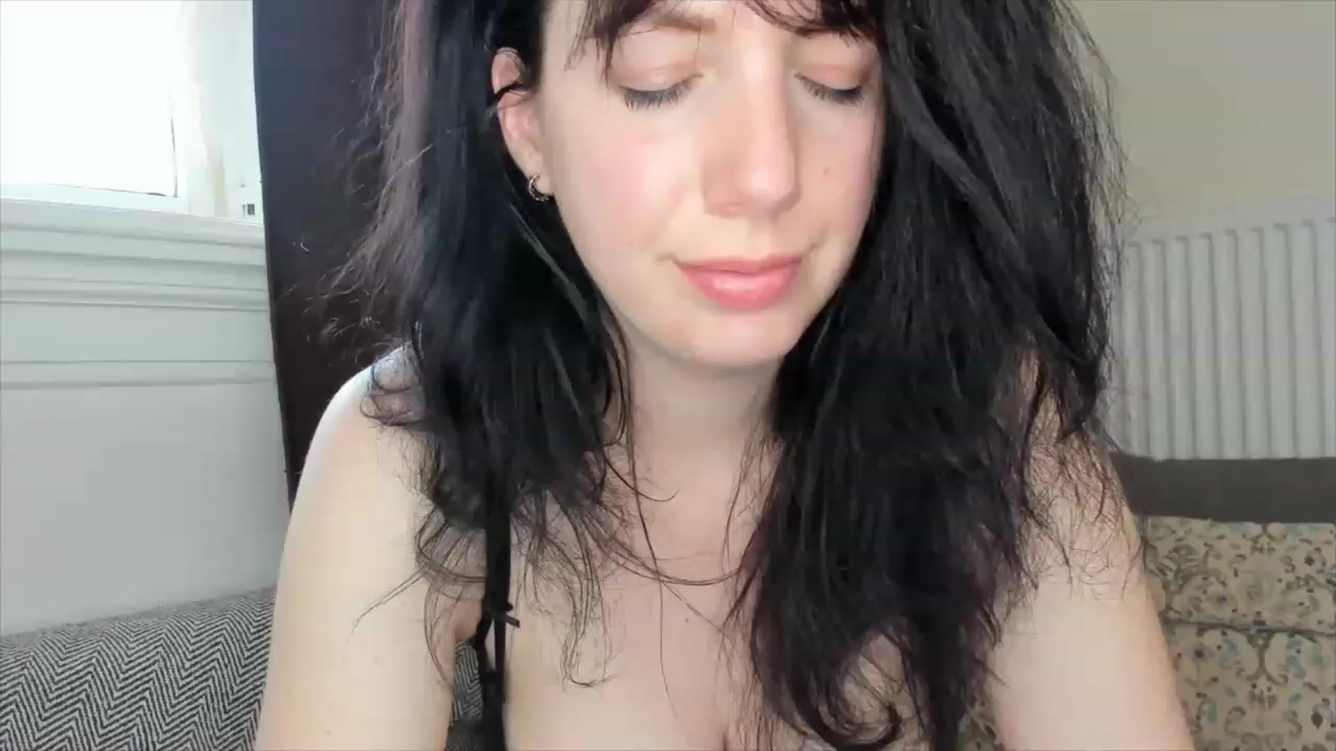 Gallery image thumbnail from Lucysummer's myfreecams stream on, 06/07/2023, 13:28 image 20 of 20