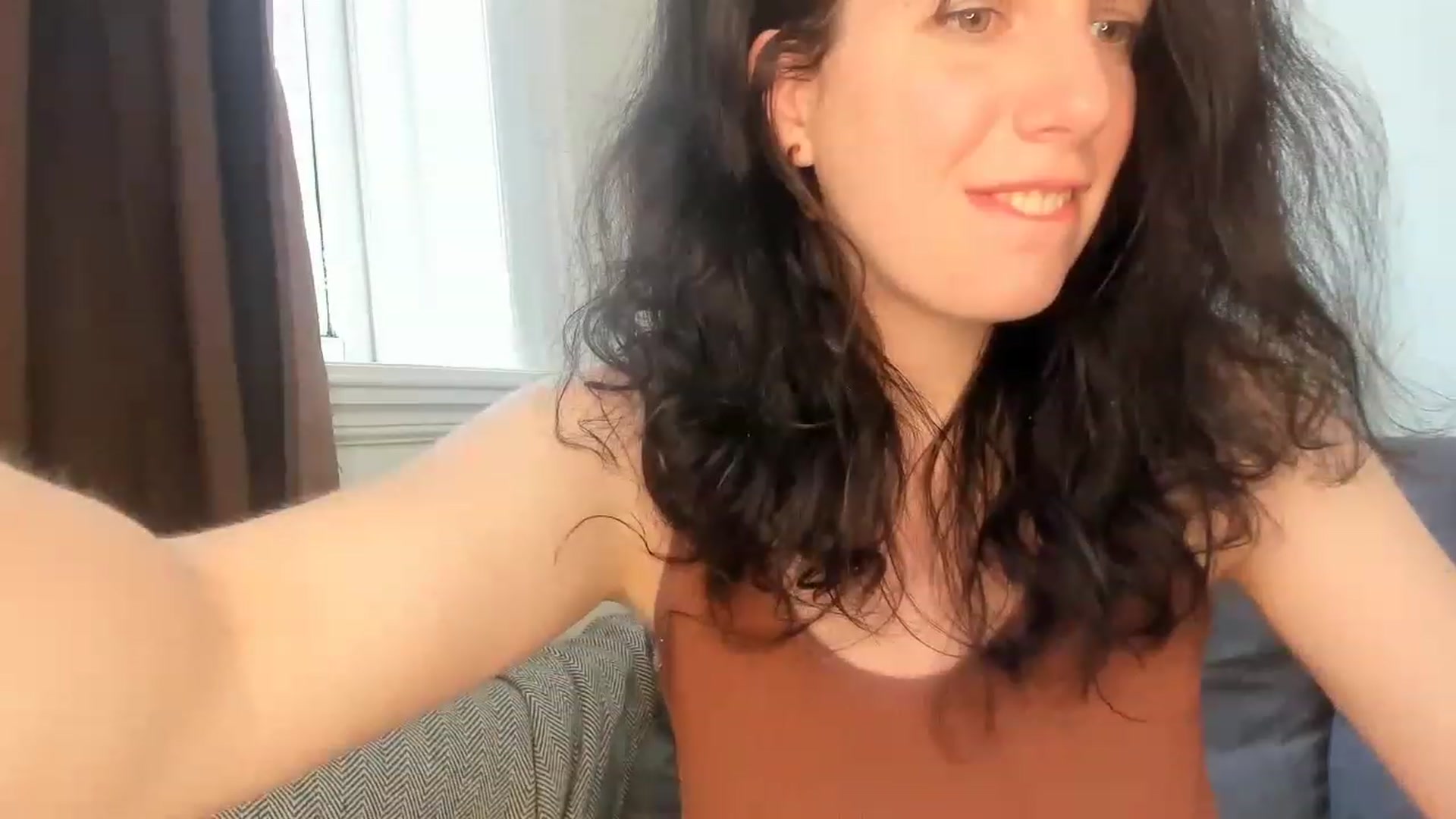 Gallery image thumbnail from Lucysummer's myfreecams stream on, 06/09/2023, 12:30 image 20 of 20