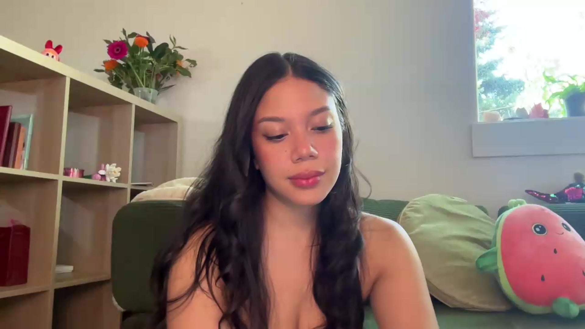 Gallery image thumbnail from Lucyy_fer's myfreecams stream on, 07/05/2026, 24:46 image 7 of 20