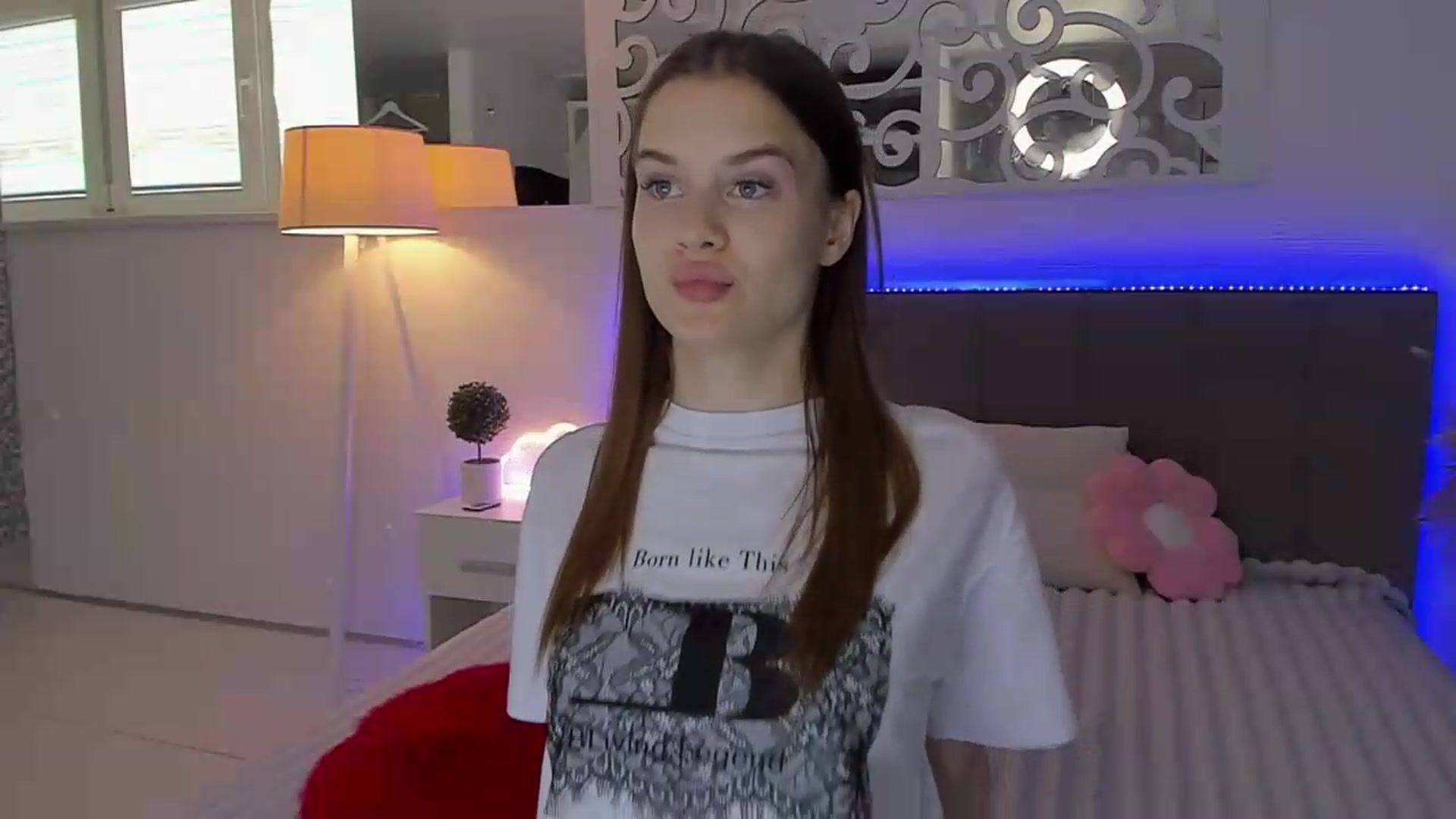 Gallery image thumbnail from LuisaClover's myfreecams stream on, 07/26/2026, 12:48 image 5 of 20