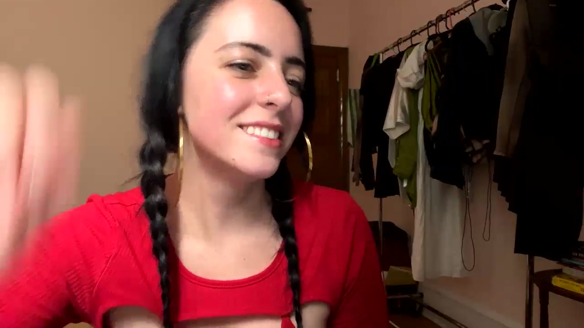 Gallery image thumbnail from LuisaThorneX's myfreecams stream on, 05/16/2024, 20:23 image 20 of 20