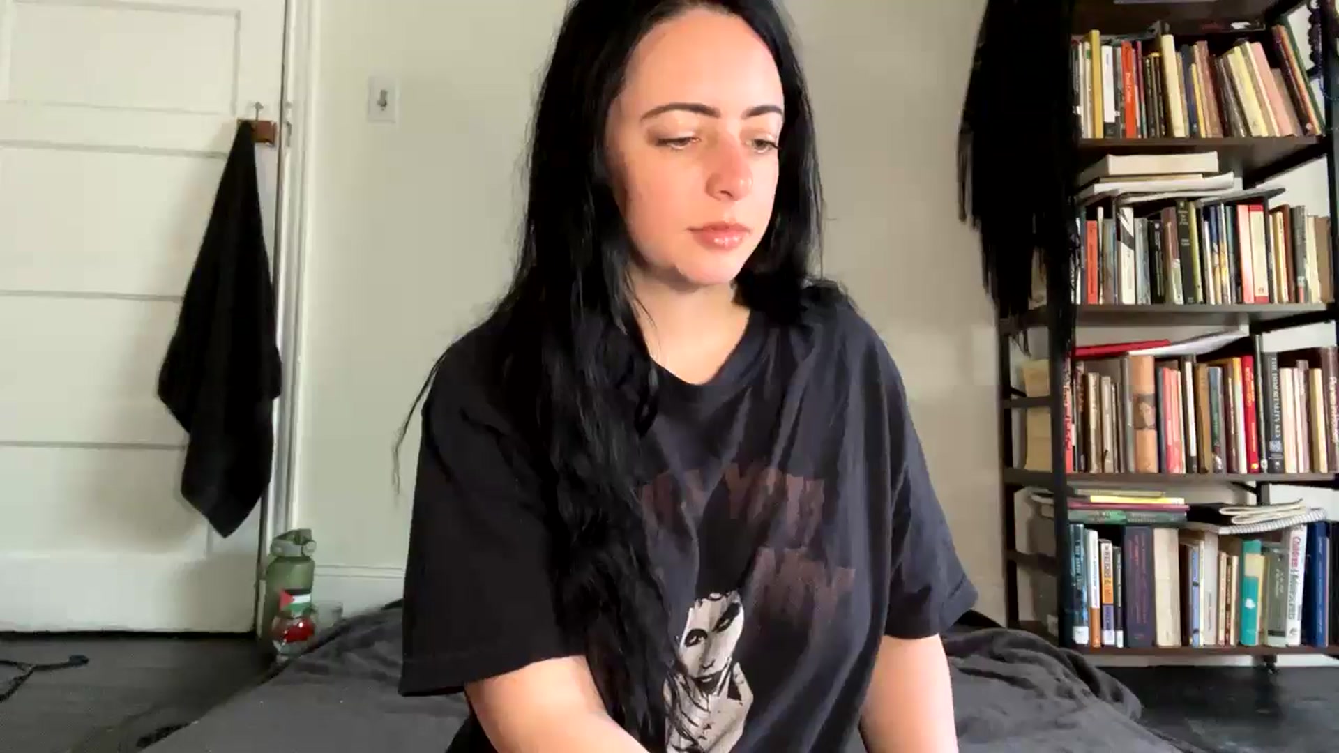 Gallery image thumbnail from LuisaThorneX's myfreecams stream on, 05/02/2025, 12:36 image 6 of 20