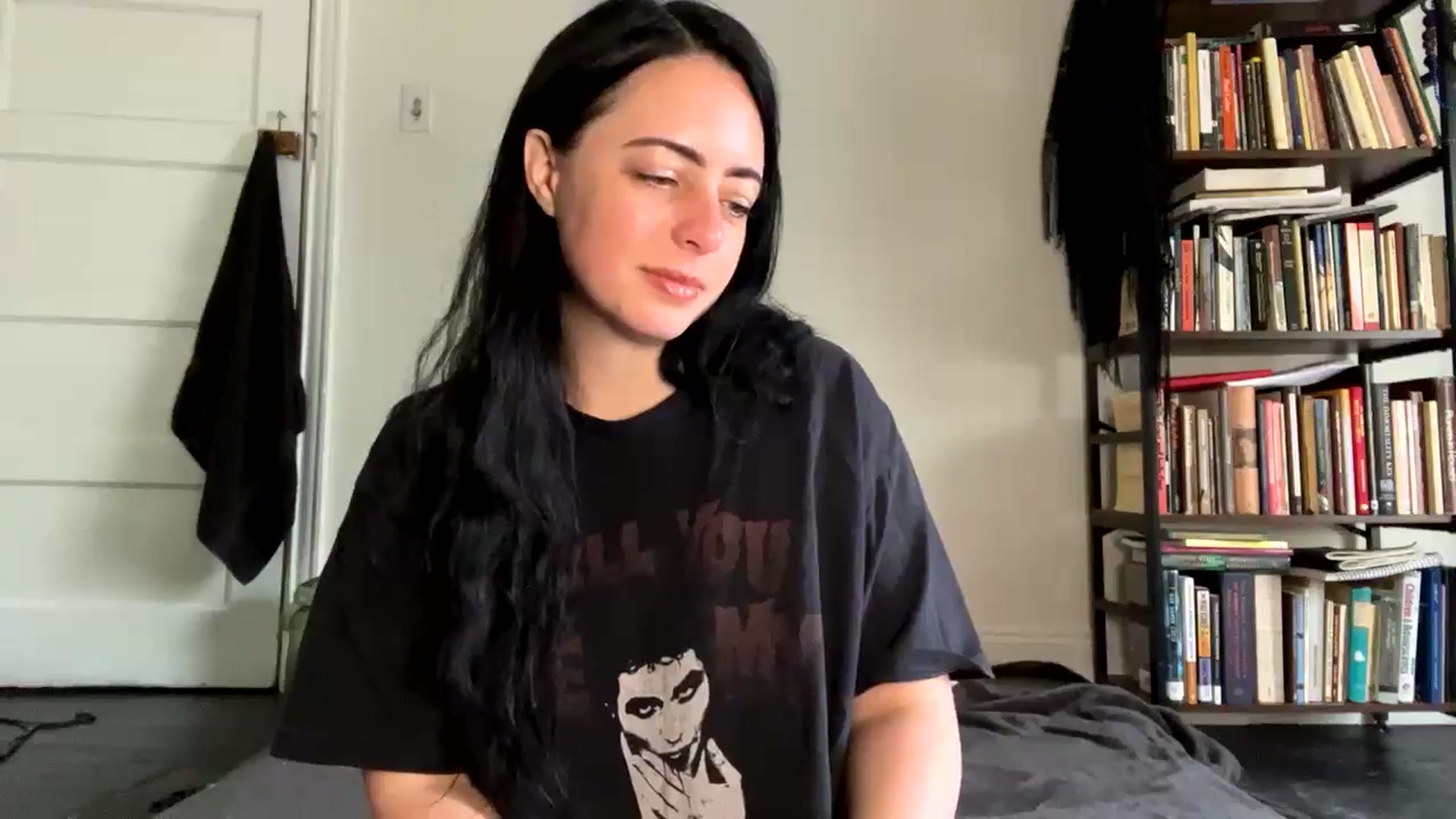 Gallery image thumbnail from LuisaThorneX's myfreecams stream on, 05/02/2025, 12:36 image 19 of 20
