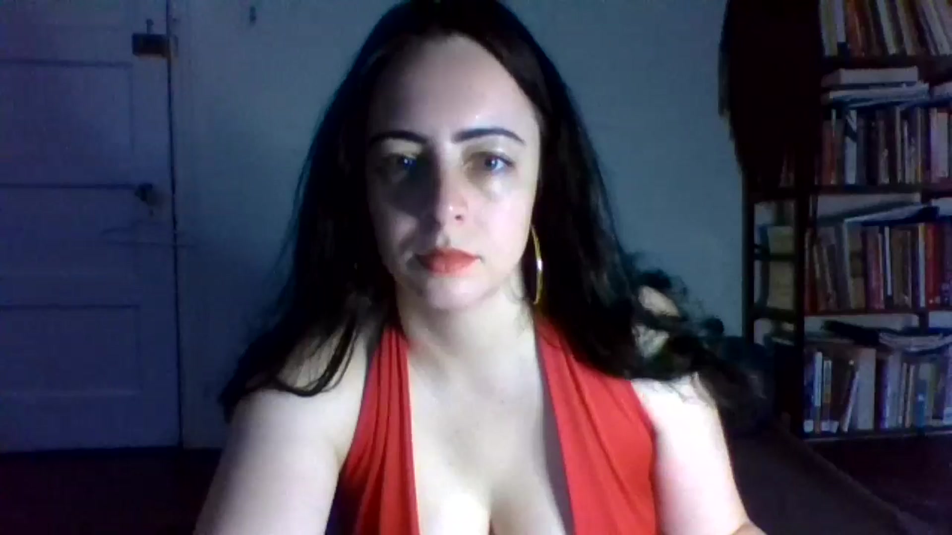 Gallery image thumbnail from LuisaThorneX's myfreecams stream on, 05/13/2025, 10:53 image 5 of 20