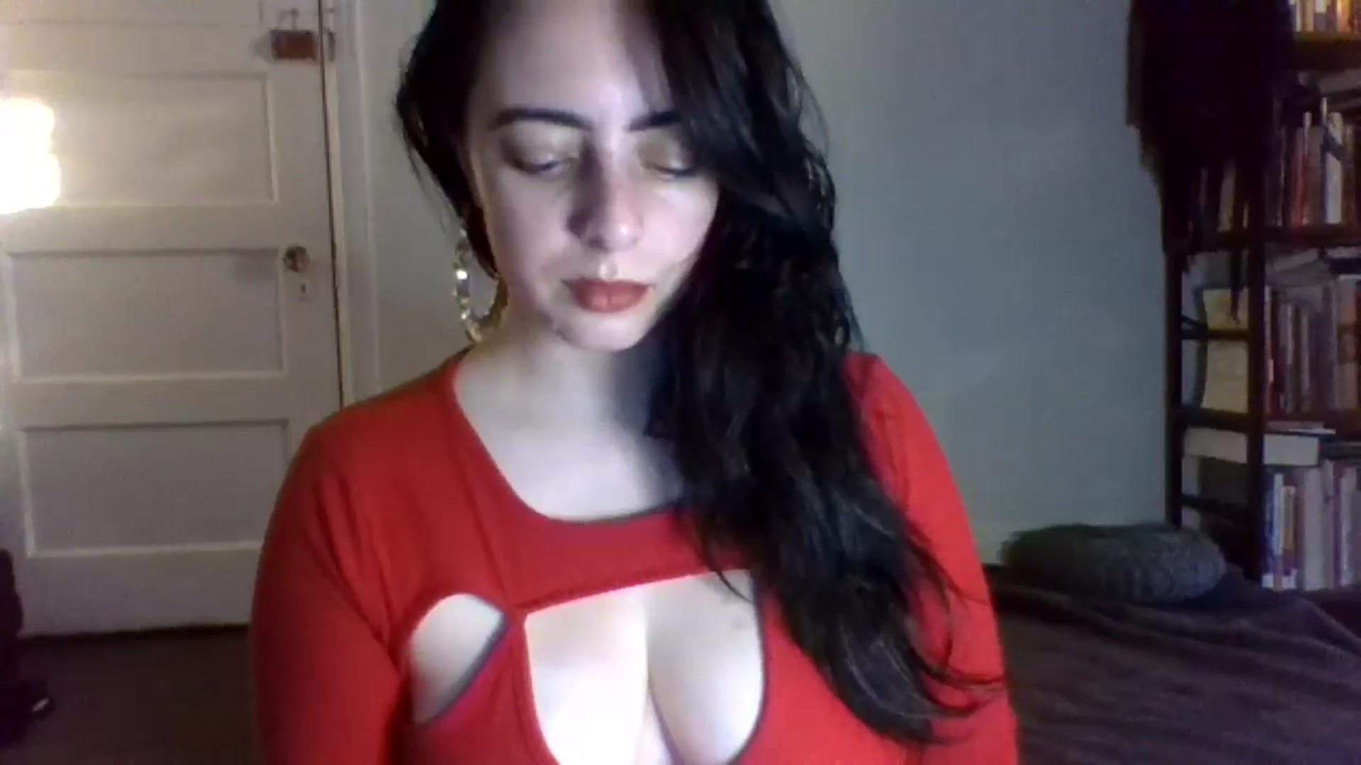 Gallery image thumbnail from LuisaThorneX's myfreecams stream on, 07/07/2025, 24:13 image 5 of 20