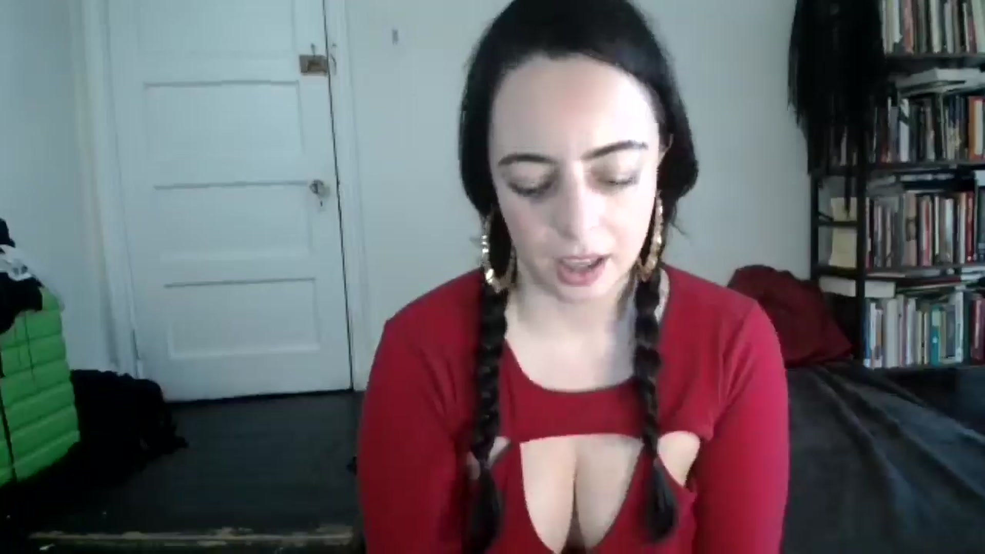 Gallery image thumbnail from LuisaThorneX's myfreecams stream on, 07/09/2025, 12:56 image 20 of 20