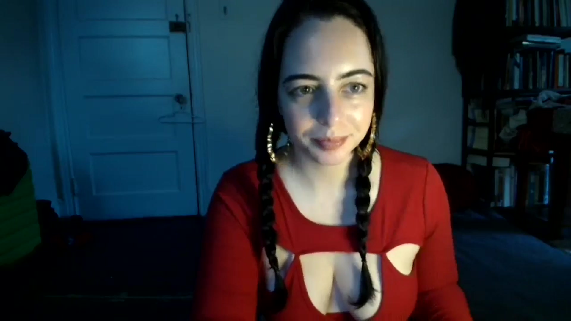 Gallery image thumbnail from LuisaThorneX's myfreecams stream on, 07/20/2025, 11:58 image 13 of 20