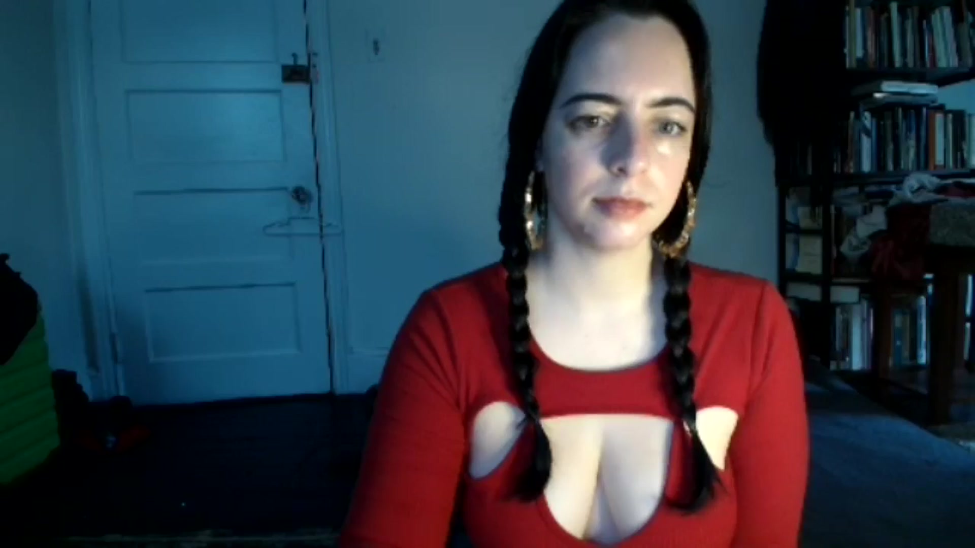 Gallery image thumbnail from LuisaThorneX's myfreecams stream on, 07/20/2025, 11:58 image 4 of 20
