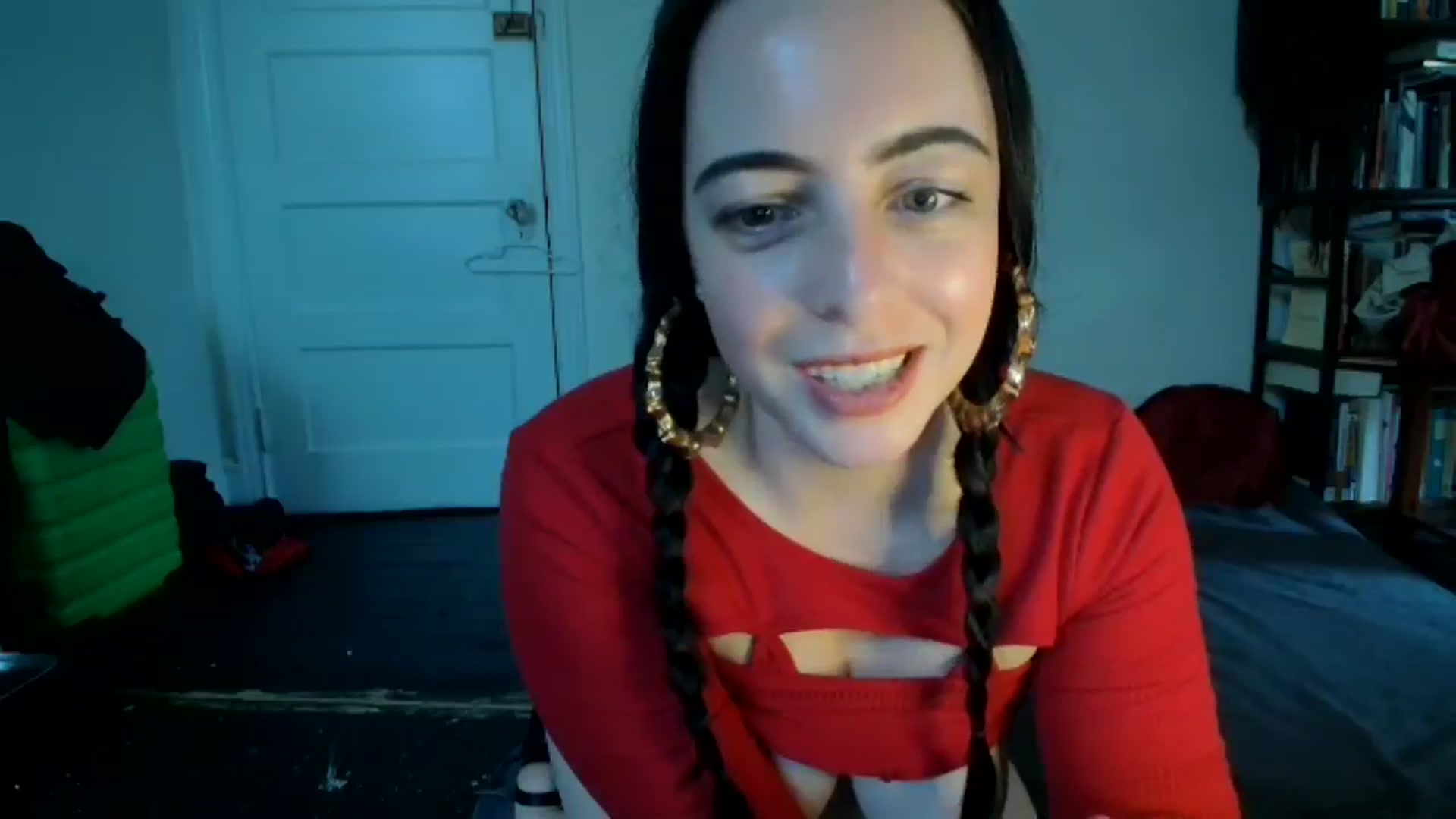 Gallery image thumbnail from LuisaThorneX's myfreecams stream on, 07/20/2025, 11:58 image 19 of 20