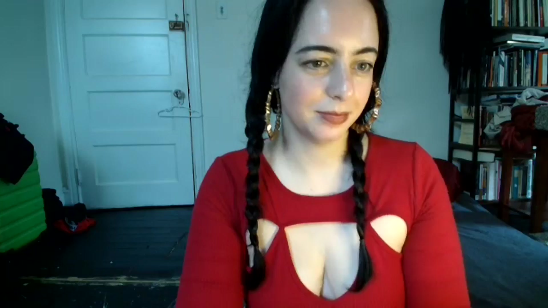 Gallery image thumbnail from LuisaThorneX's myfreecams stream on, 07/20/2025, 12:26 image 3 of 20