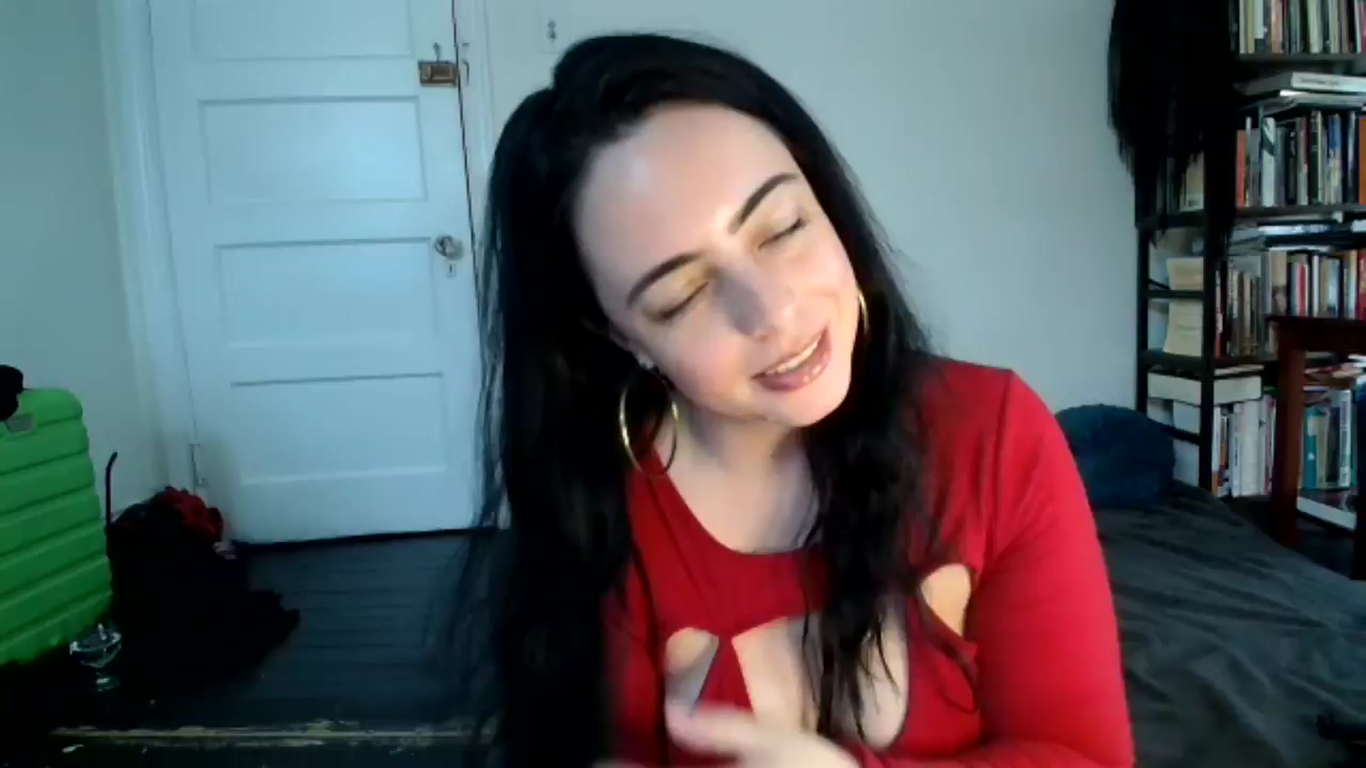 Gallery image thumbnail from LuisaThorneX's myfreecams stream on, 08/02/2025, 19:37 image 1 of 20
