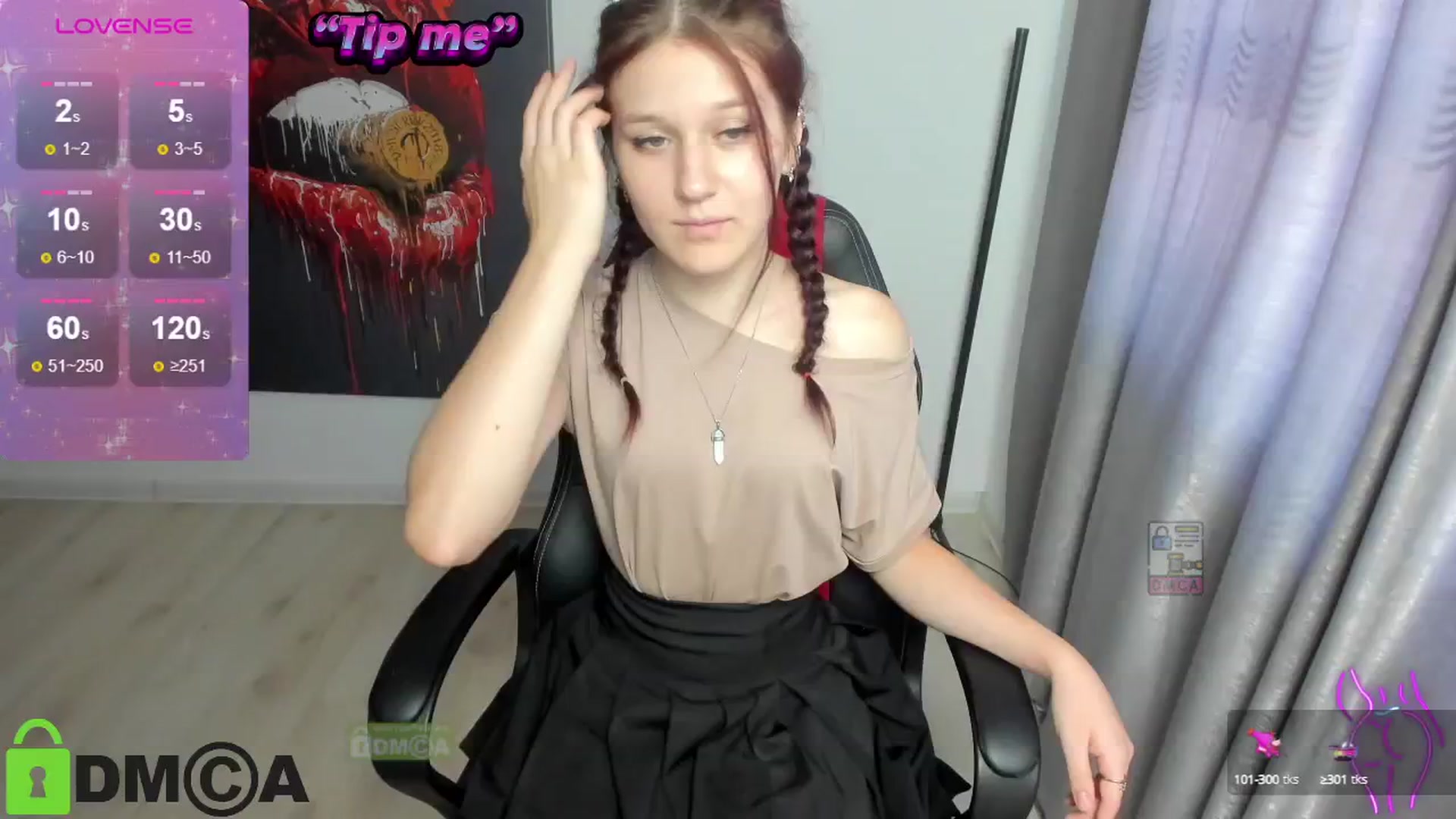 Gallery image thumbnail from Luiza_'s myfreecams stream on, 07/27/2024, 15:21 image 2 of 20