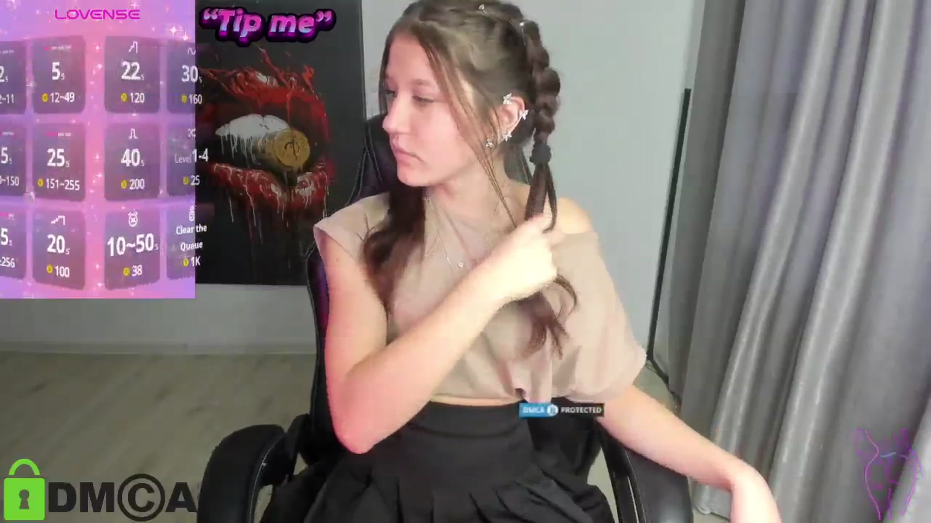 Gallery image thumbnail from Luiza_'s myfreecams stream on, 11/21/2024, 14:15 image 4 of 20