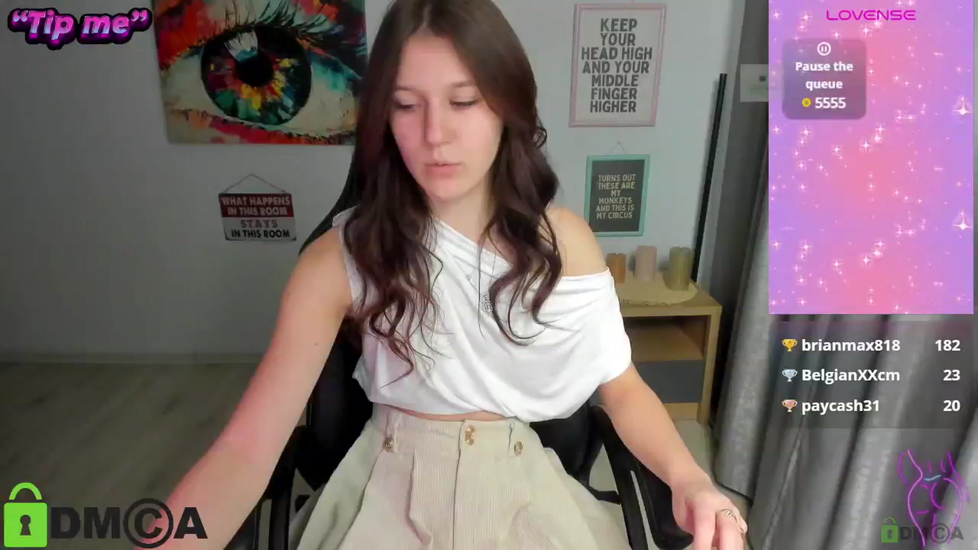 Gallery image thumbnail from Luiza_'s myfreecams stream on, 12/04/2024, 16:15 image 3 of 20