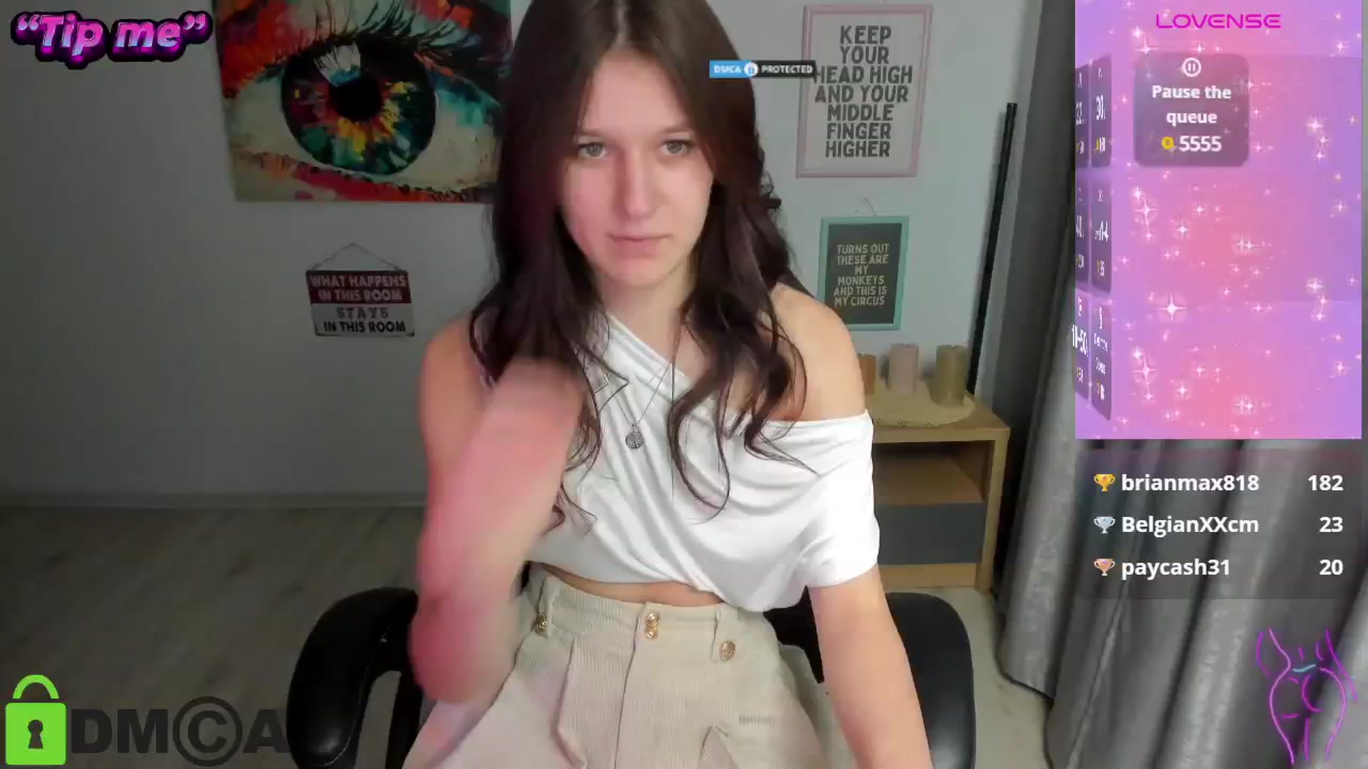 Gallery image thumbnail from Luiza_'s myfreecams stream on, 12/04/2024, 16:15 image 18 of 20