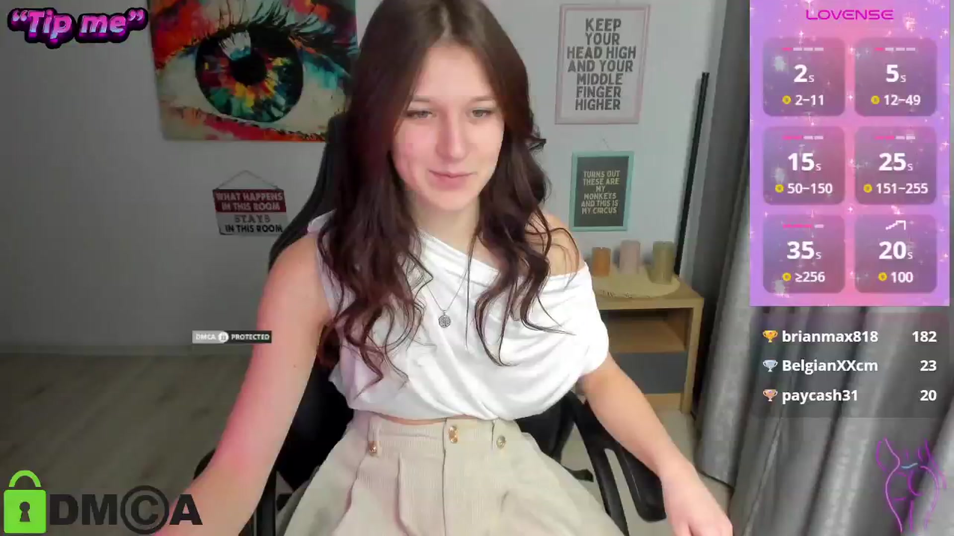 Gallery image thumbnail from Luiza_'s myfreecams stream on, 12/04/2024, 16:15 image 10 of 20