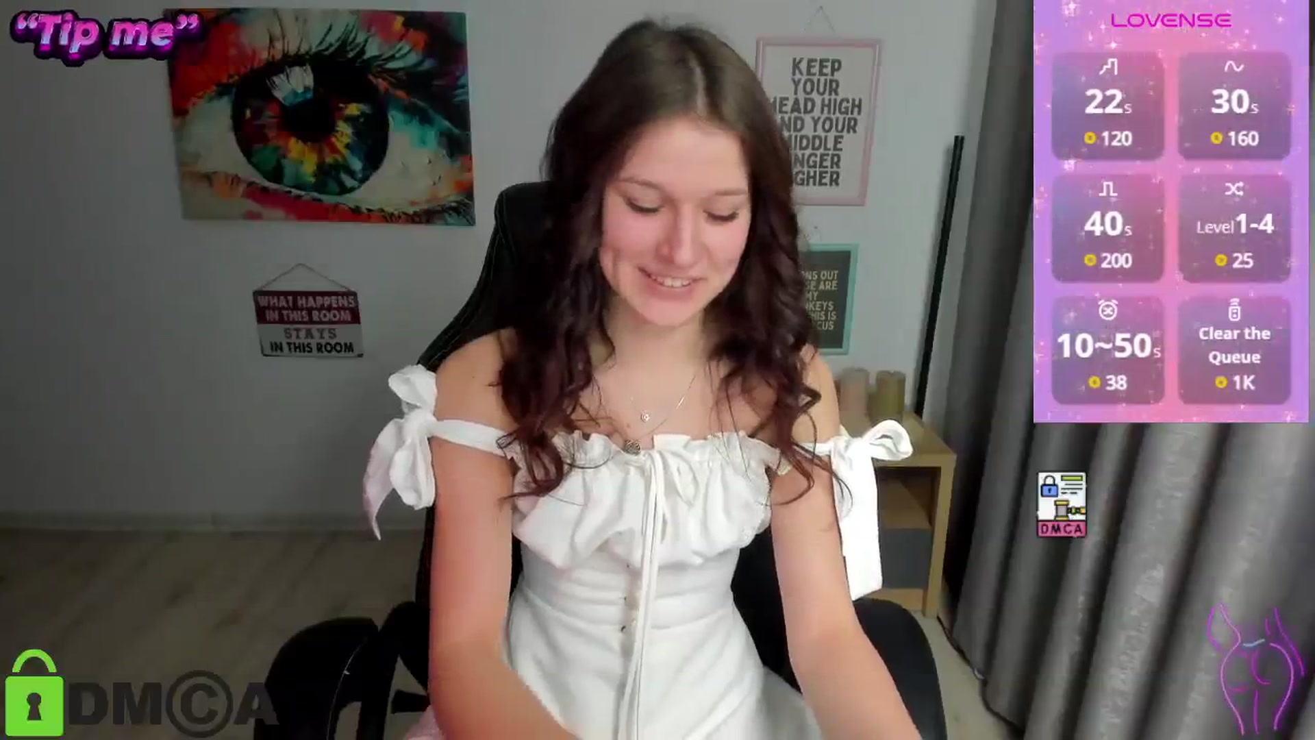 Gallery image thumbnail from Luiza_'s myfreecams stream on, 12/14/2024, 14:57 image 8 of 20
