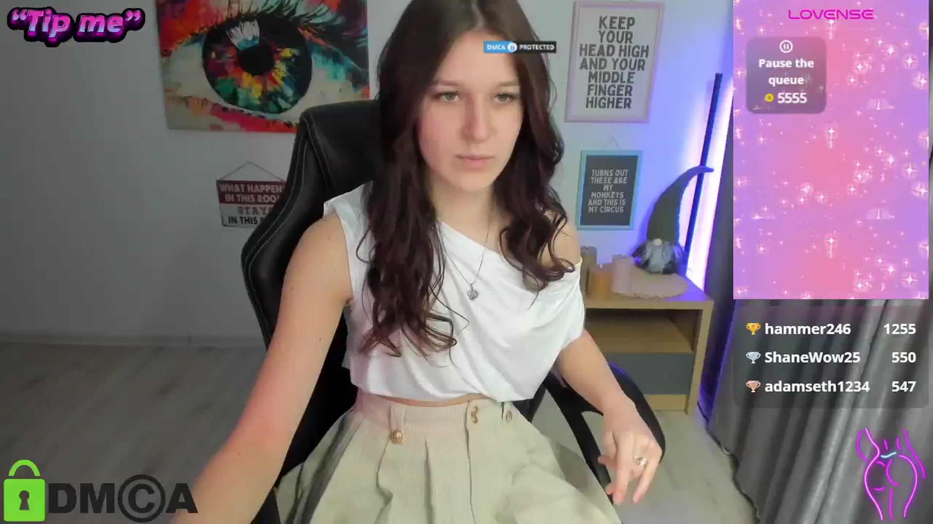Gallery image thumbnail from Luiza_'s myfreecams stream on, 12/16/2024, 19:15 image 20 of 20