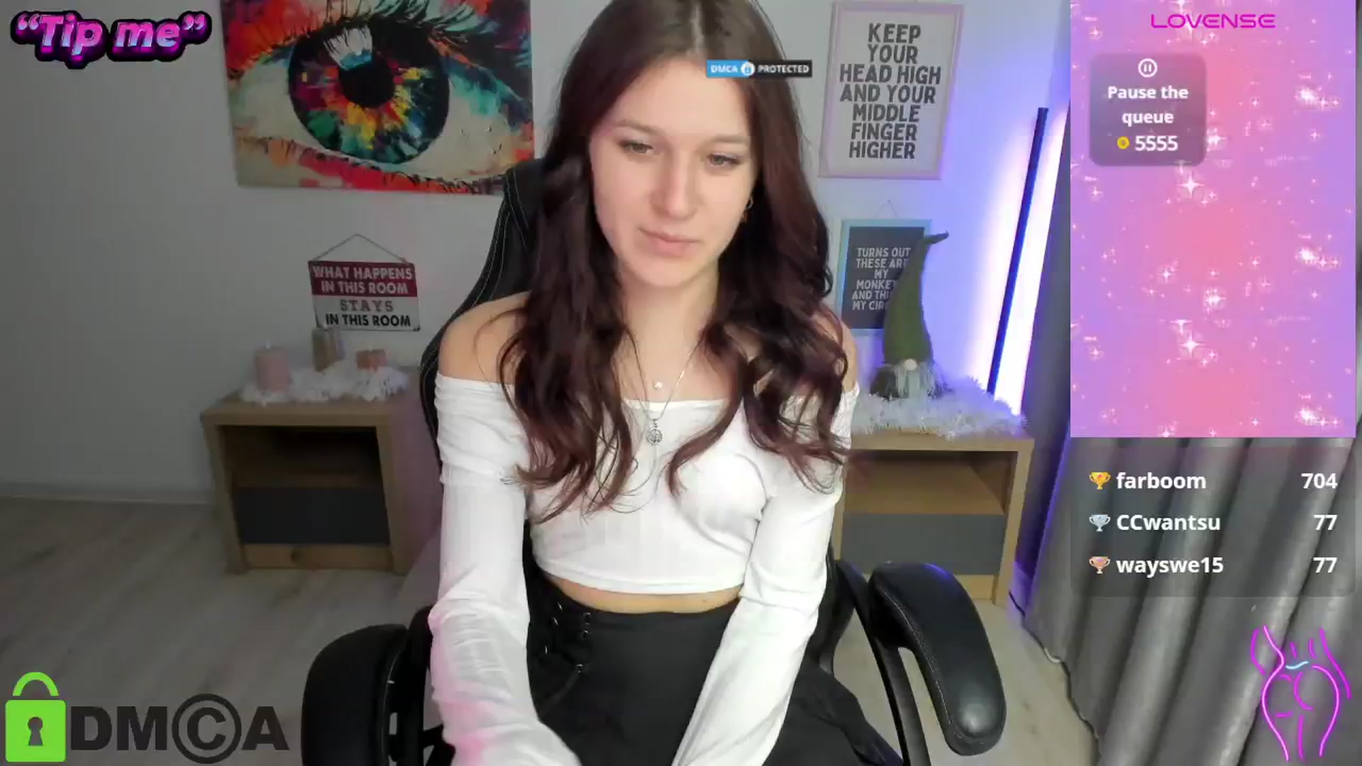Gallery image thumbnail from Luiza_'s myfreecams stream on, 12/17/2024, 18:28 image 11 of 20