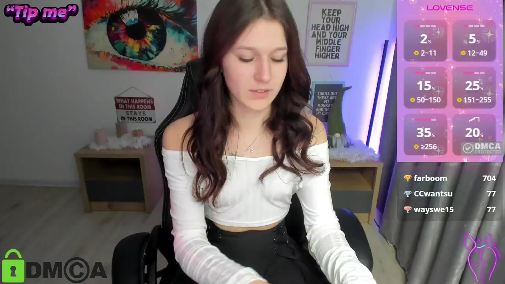 Gallery image thumbnail from Luiza_'s myfreecams stream on, 12/17/2024, 18:28 image 16 of 20