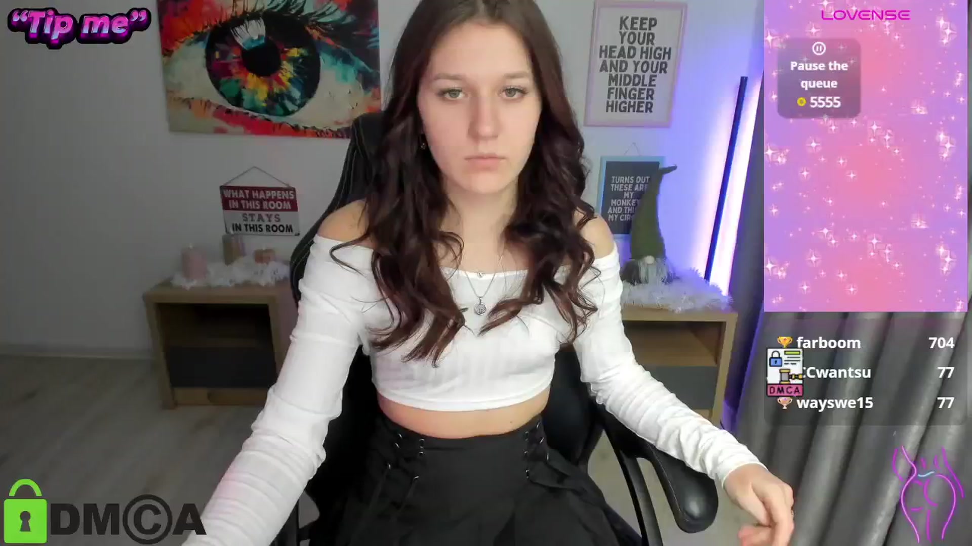 Gallery image thumbnail from Luiza_'s myfreecams stream on, 12/17/2024, 18:28 image 3 of 20