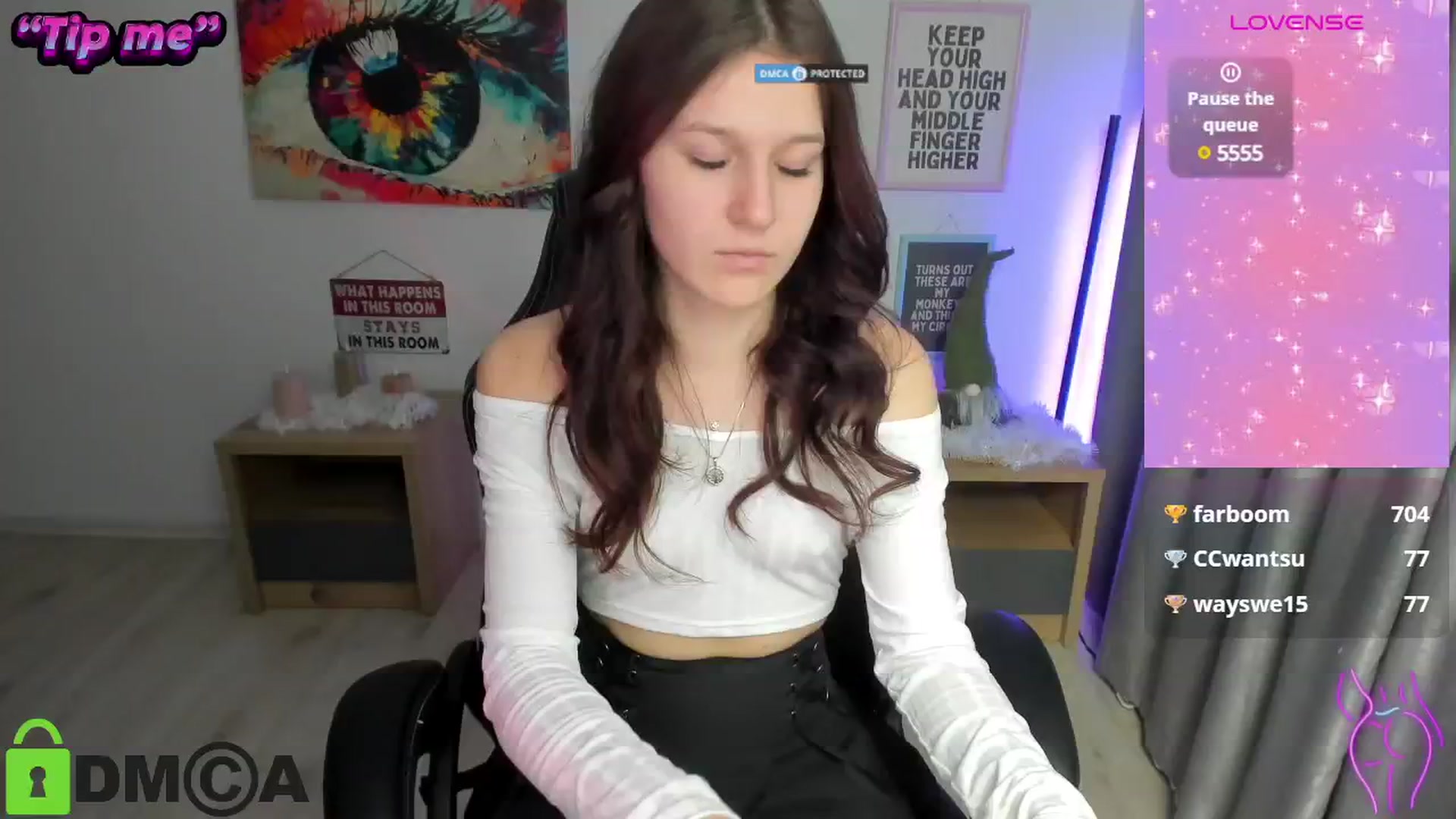 Gallery image thumbnail from Luiza_'s myfreecams stream on, 12/17/2024, 18:28 image 18 of 20