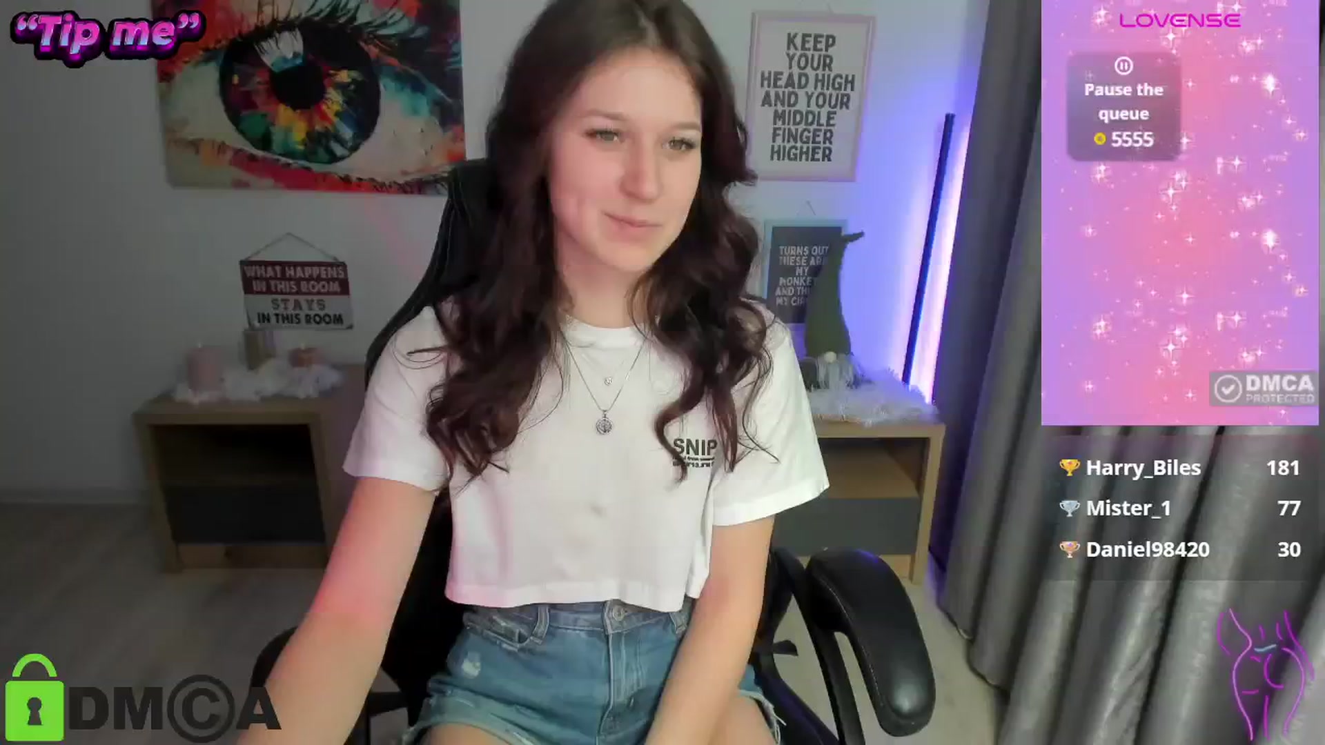 Gallery image thumbnail from Luiza_'s myfreecams stream on, 12/18/2024, 15:22 image 1 of 20
