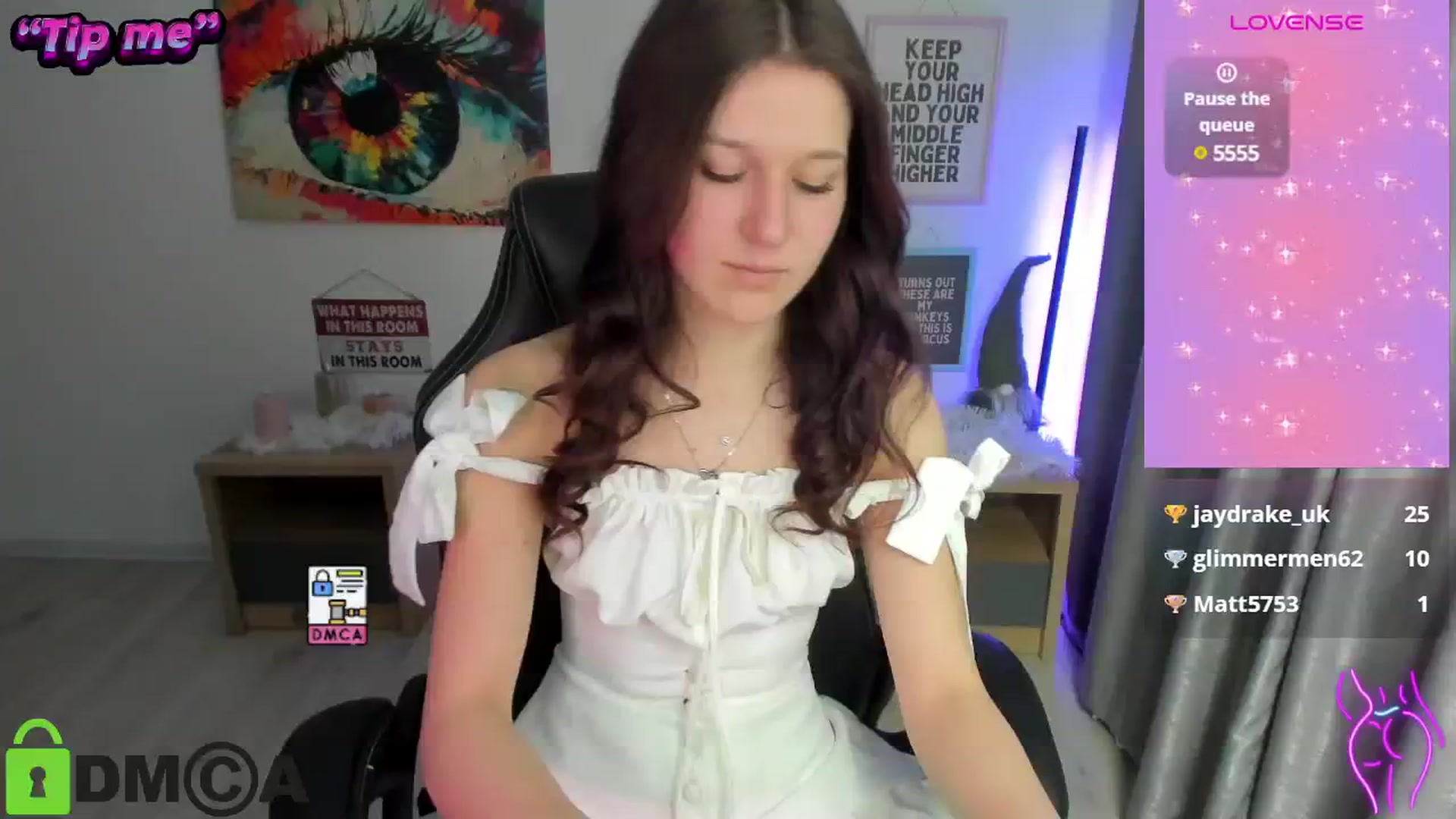 Gallery image thumbnail from Luiza_'s myfreecams stream on, 12/27/2024, 13:21 image 14 of 20