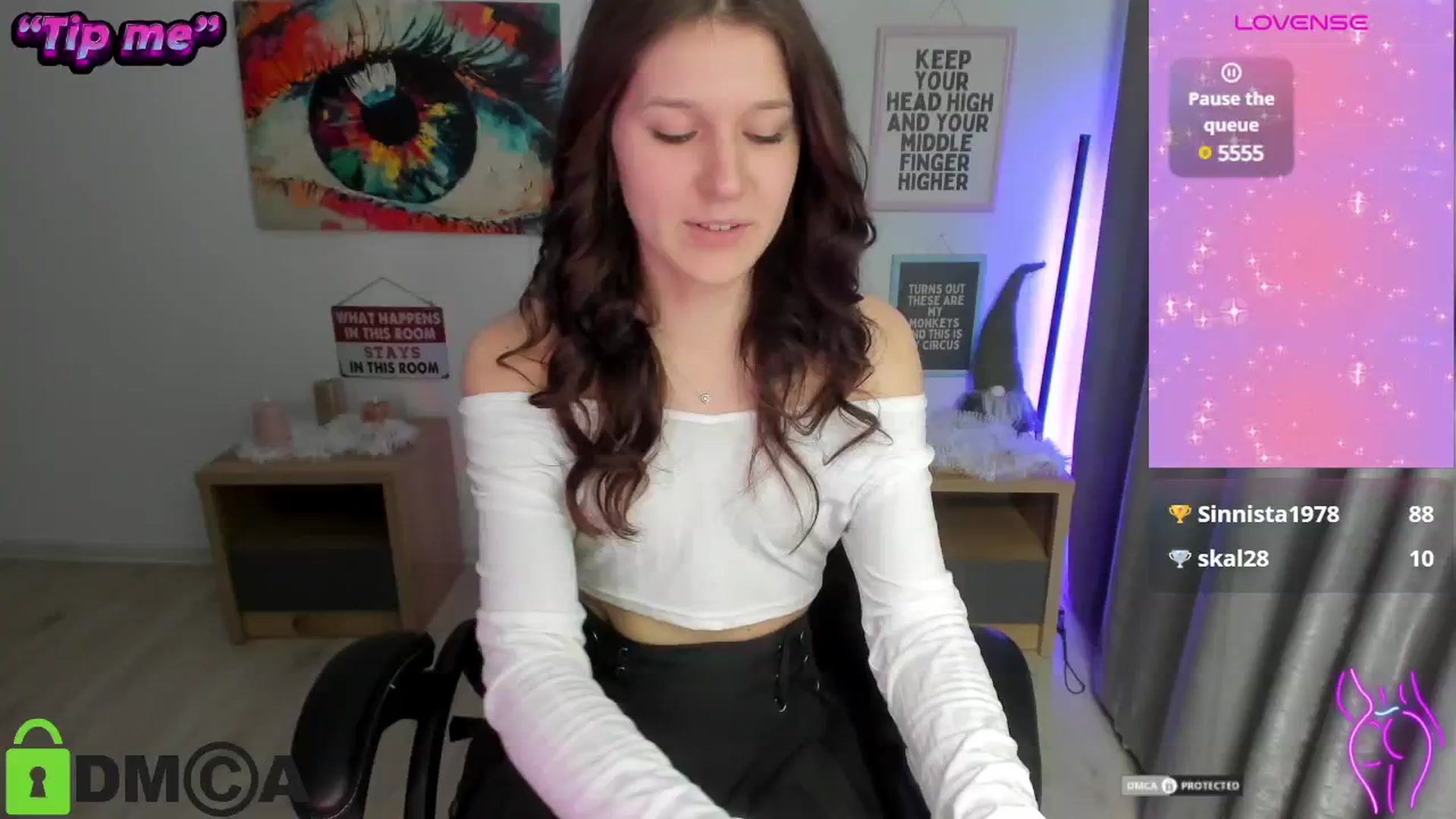Gallery image thumbnail from Luiza_'s myfreecams stream on, 01/01/2025, 14:52 image 15 of 20