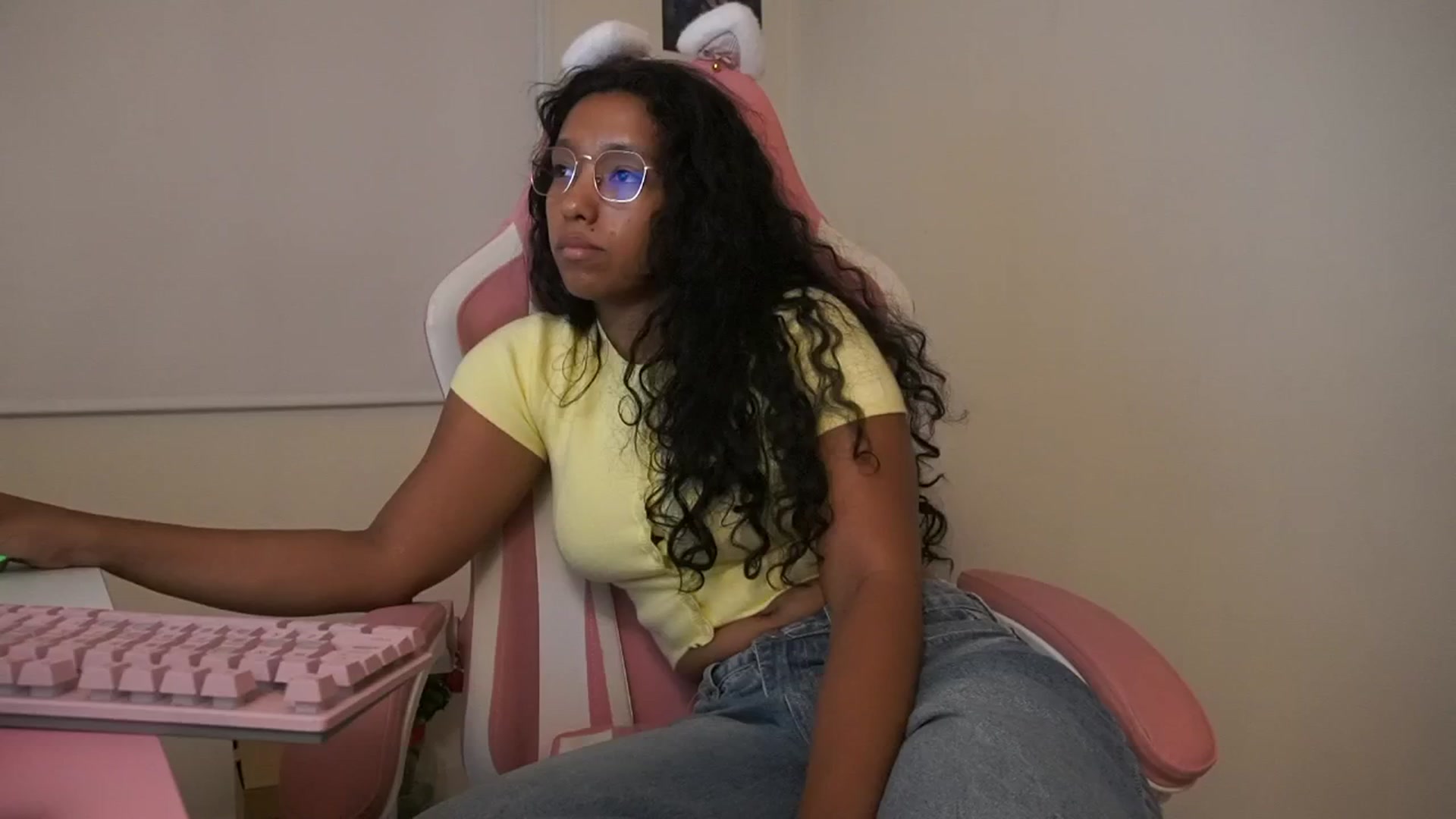 Gallery image thumbnail from Lulita's myfreecams stream on, 12/24/2025, 22:38 image 5 of 20