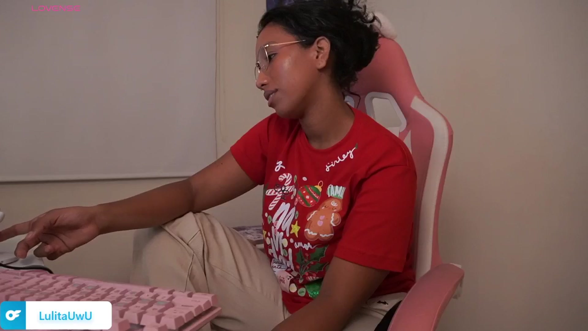 Gallery image thumbnail from Lulita's myfreecams stream on, 12/25/2025, 06:35 image 8 of 20