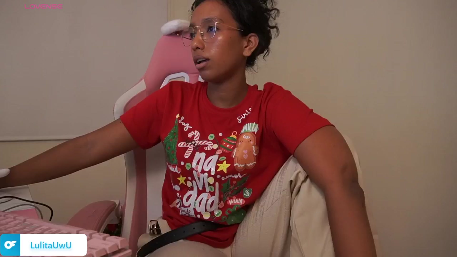 Gallery image thumbnail from Lulita's myfreecams stream on, 12/25/2025, 06:35 image 17 of 20