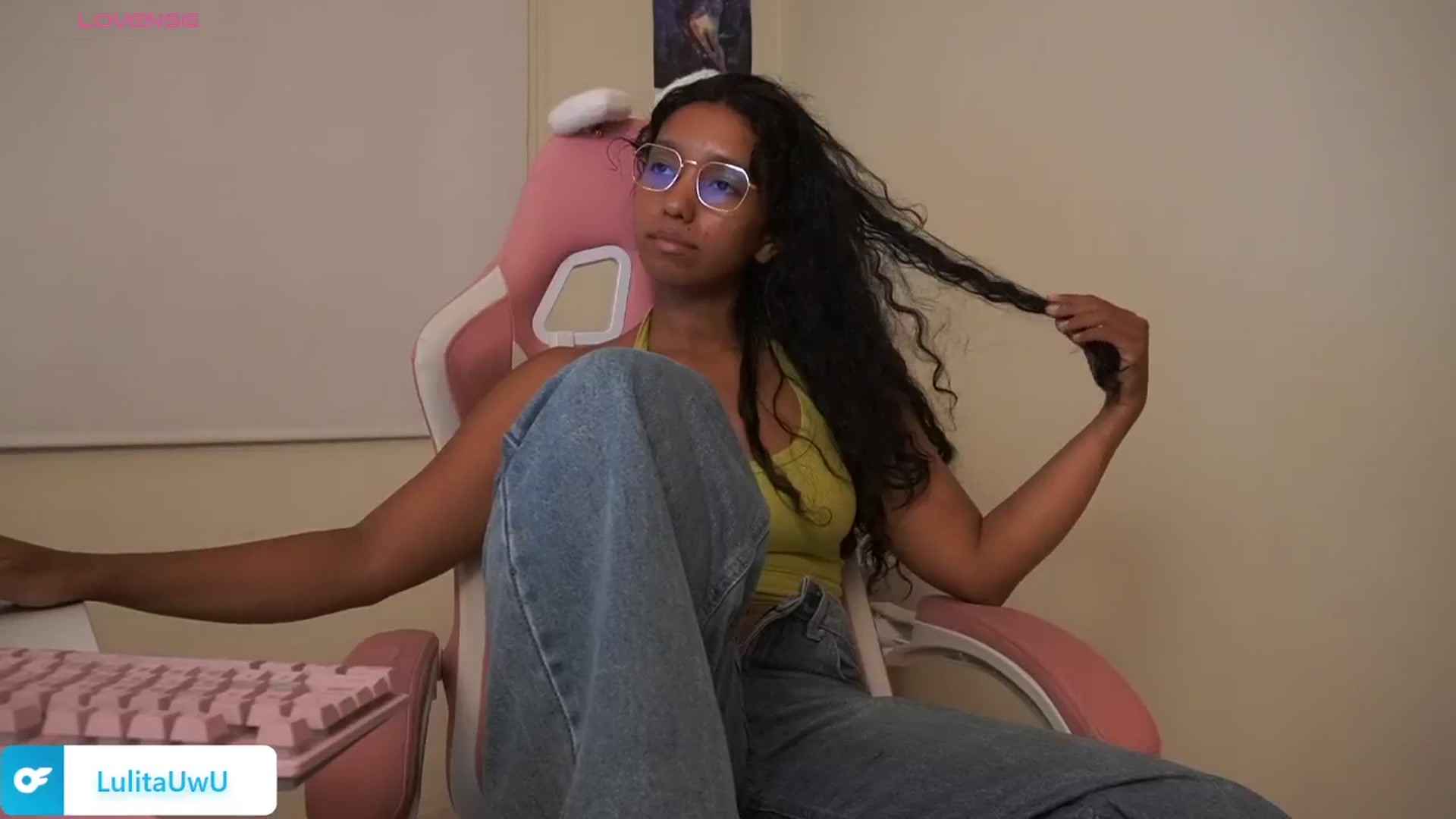 Gallery image thumbnail from Lulita's myfreecams stream on, 12/26/2025, 03:50 image 18 of 20