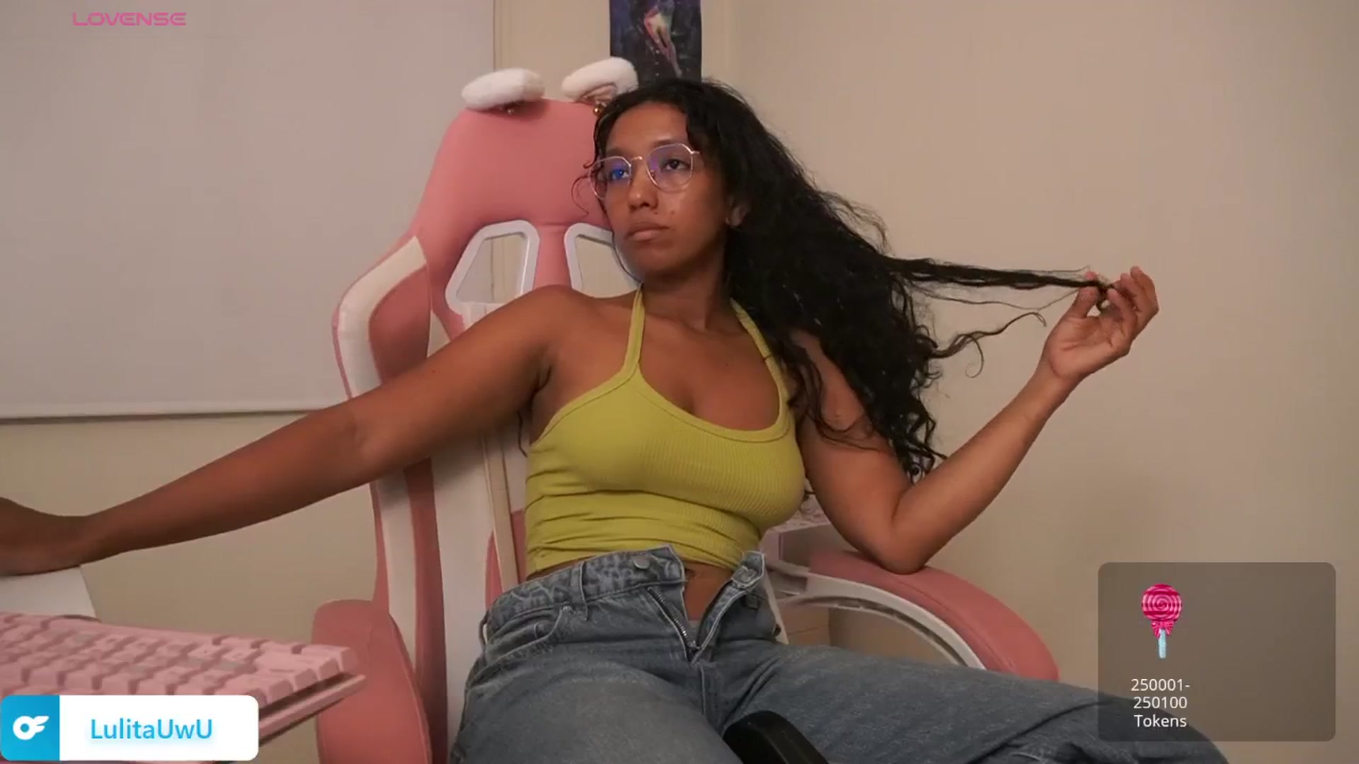 Gallery image thumbnail from Lulita's myfreecams stream on, 12/26/2025, 03:50 image 15 of 20